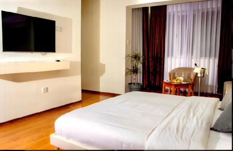 Bed in Mountain View Hotel