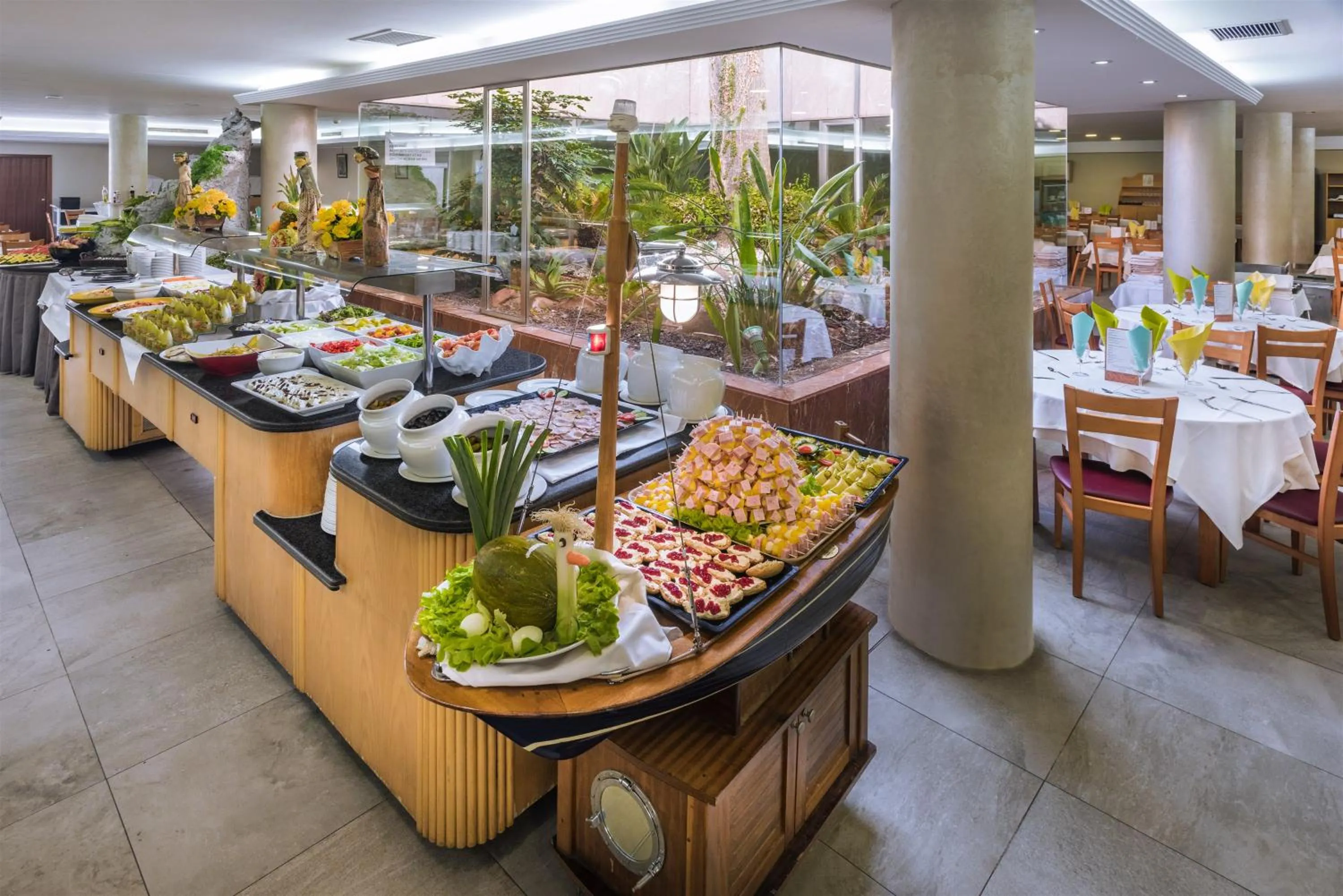 Restaurant/places to eat in 4R Salou Park Resort I