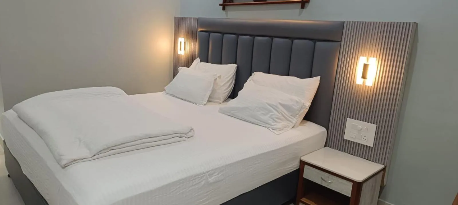 Bedroom, Bed in Hotel Lee Garden Near to Blue Flag Beach 500 Mtrs