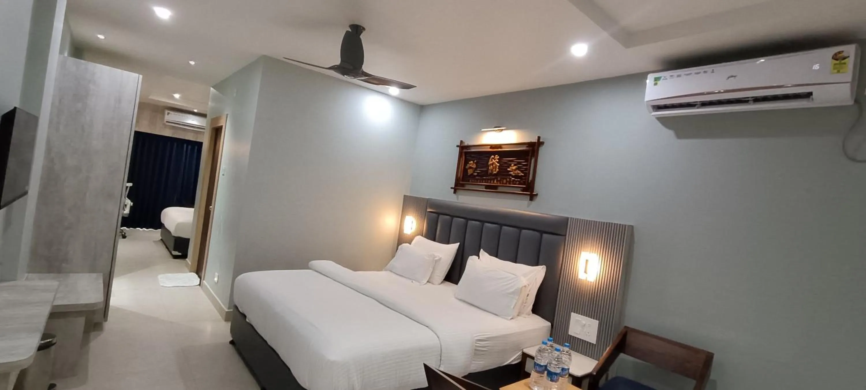 Bedroom, Bed in Hotel Lee Garden Near to Blue Flag Beach 500 Mtrs