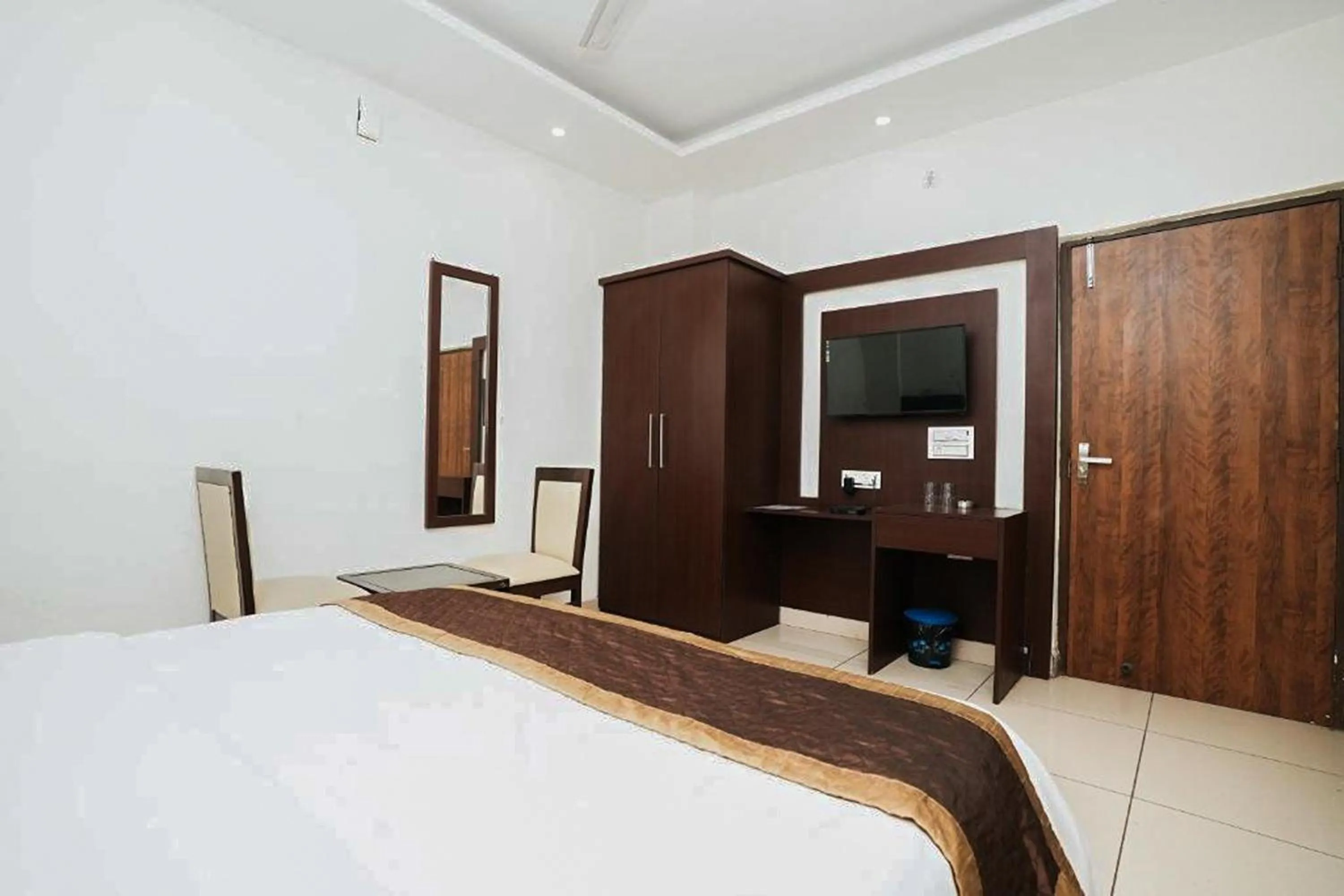 Bedroom, Bed in Hotel The 7 Seas