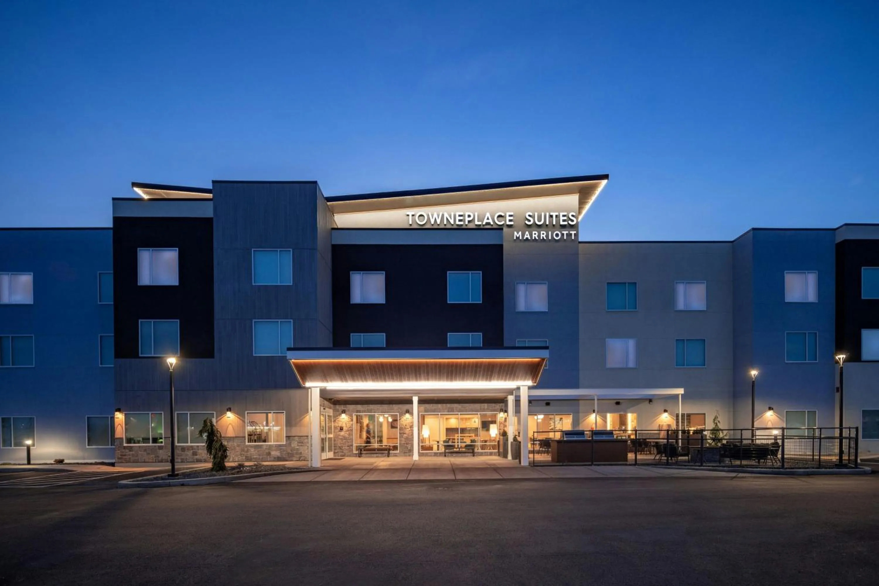Property building in TownePlace Suites by Marriott Ellensburg