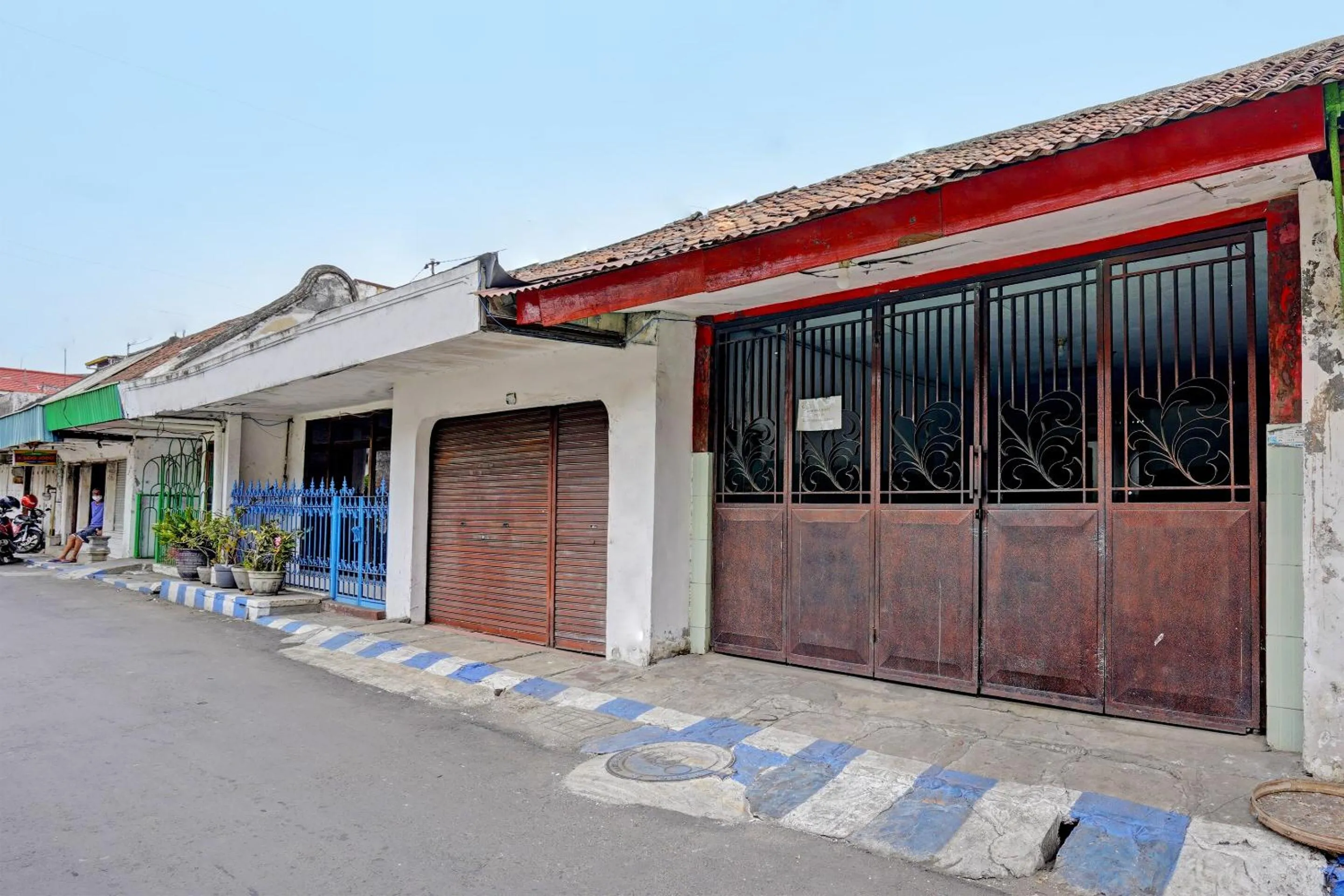 Facade/entrance in Hotel O Sidomulyo Kost Syariah