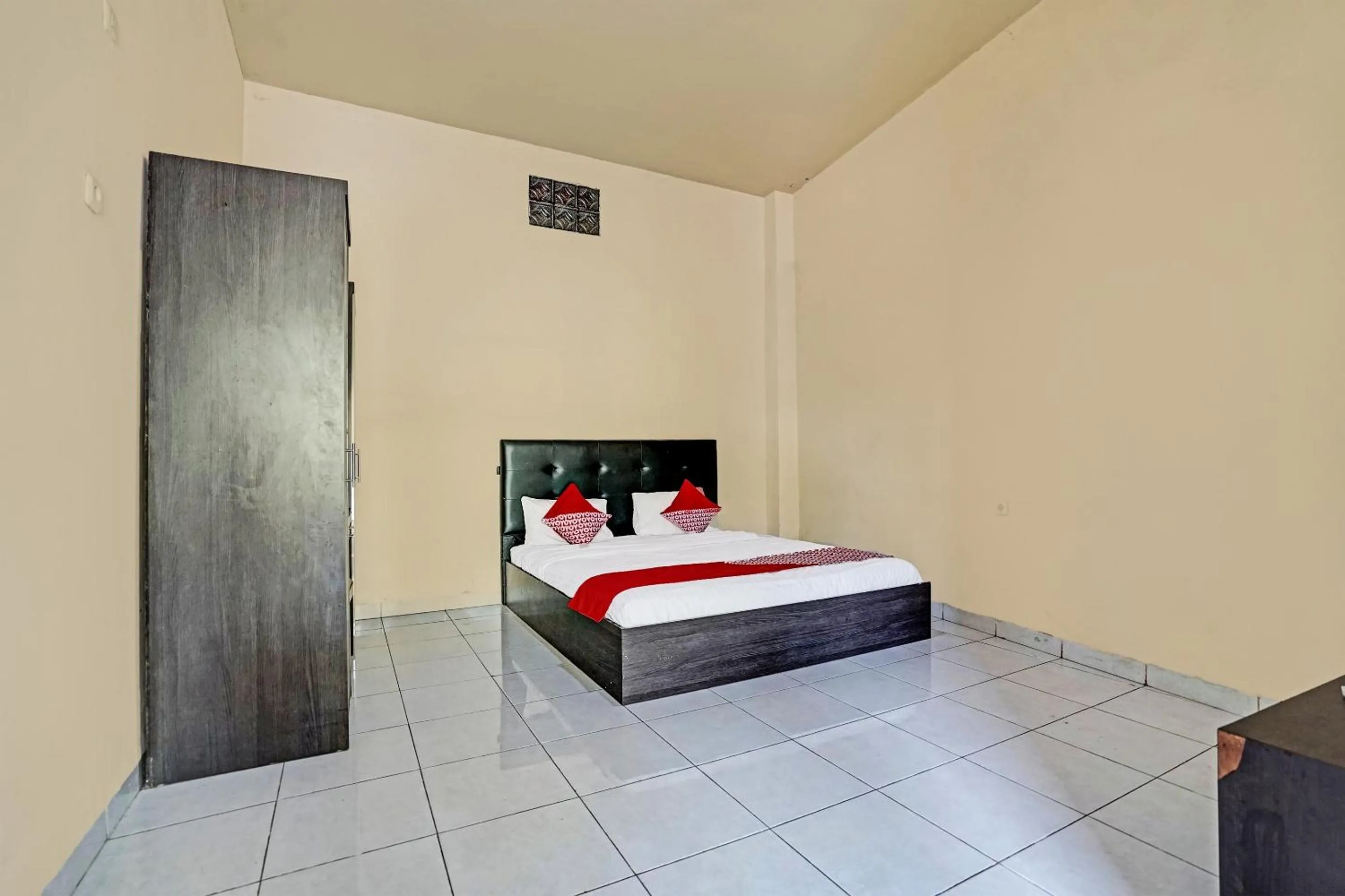 Bedroom, Bed in OYO Life 91873 Nugraha Kost