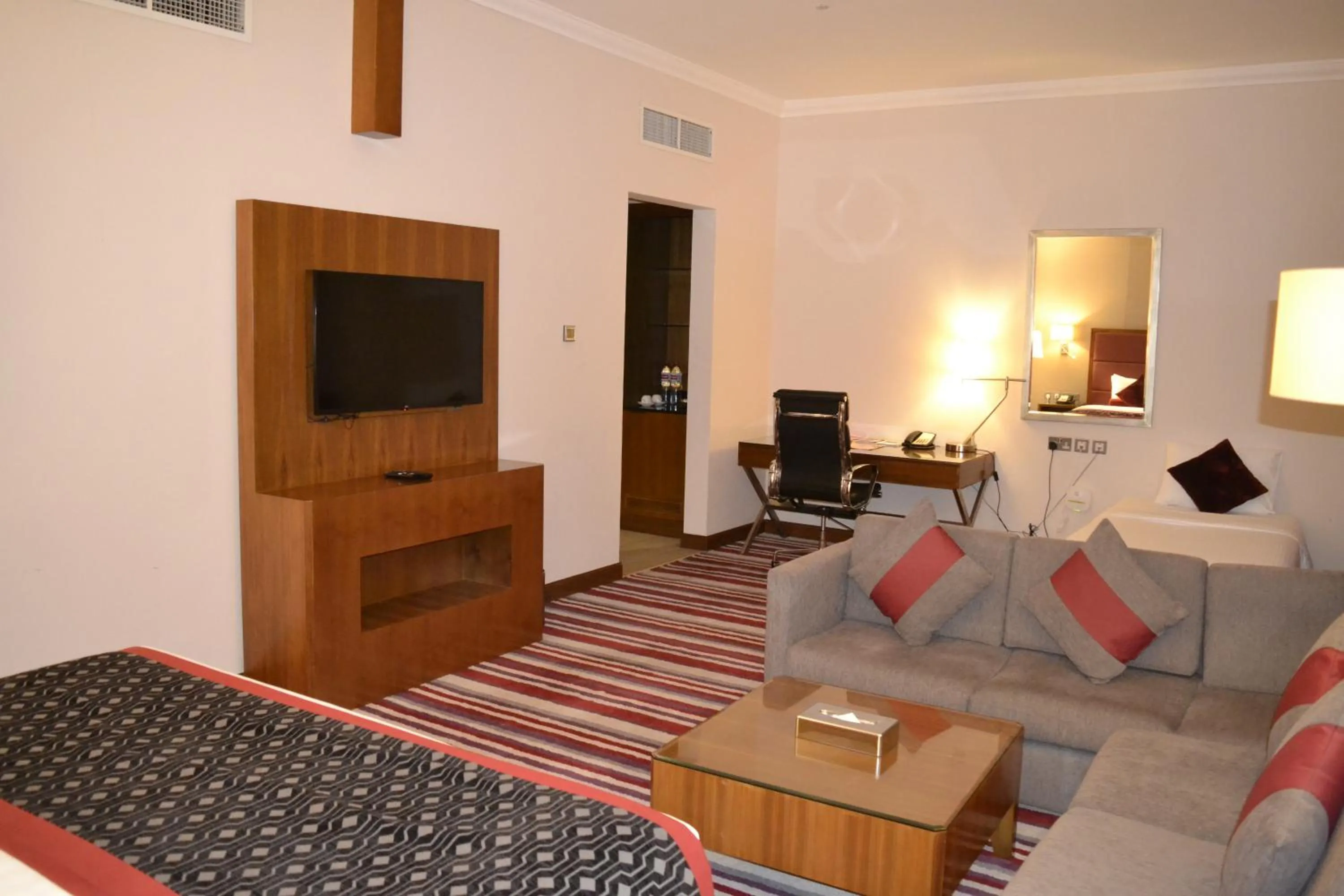 Bed in Wonder Palace Hotel Qatar