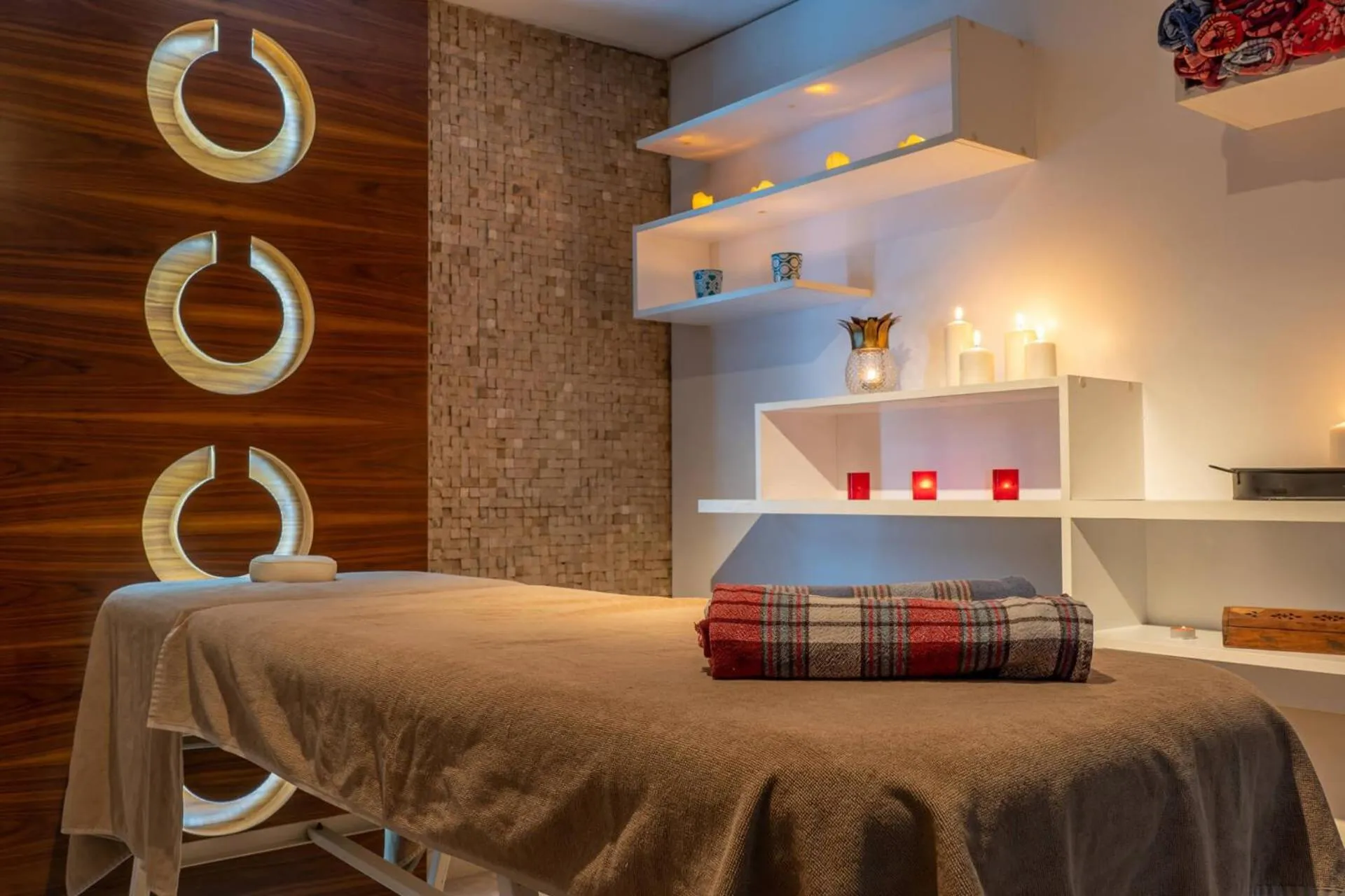 Massage, Bed in Residence Hotel By Ketenci