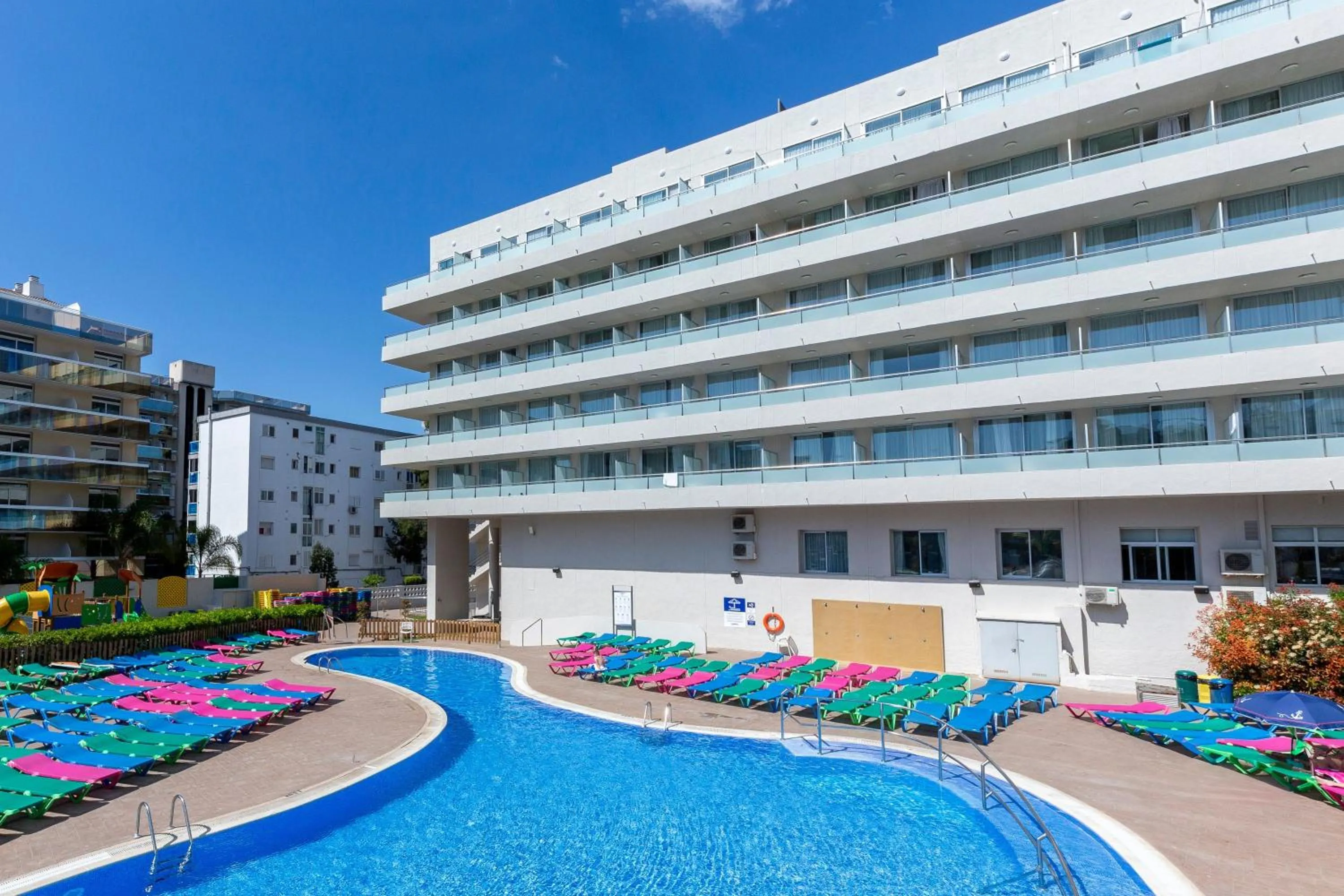 Property building in Medplaya Hotel Calypso