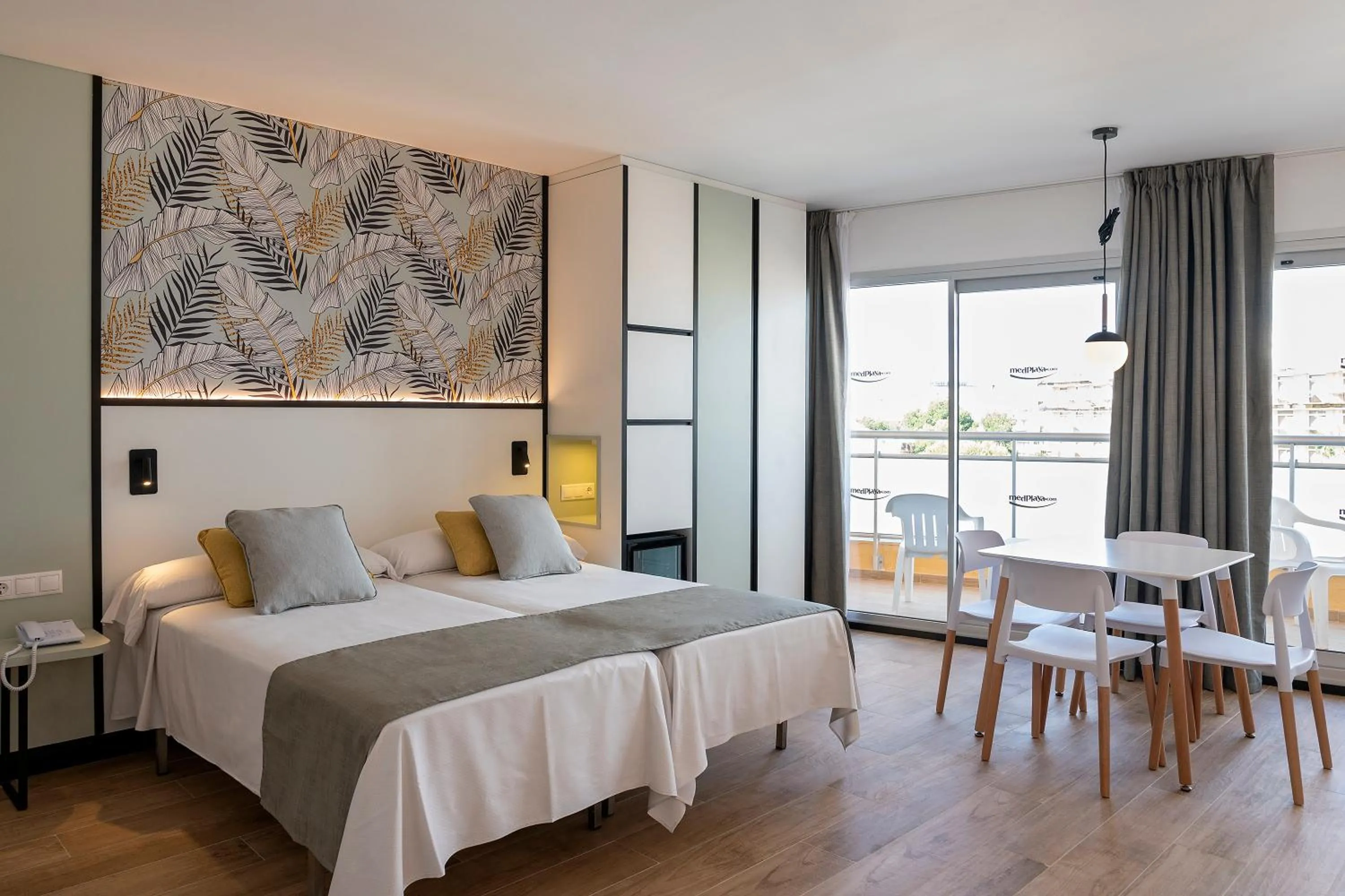 Bedroom, Bed in Medplaya Hotel Calypso