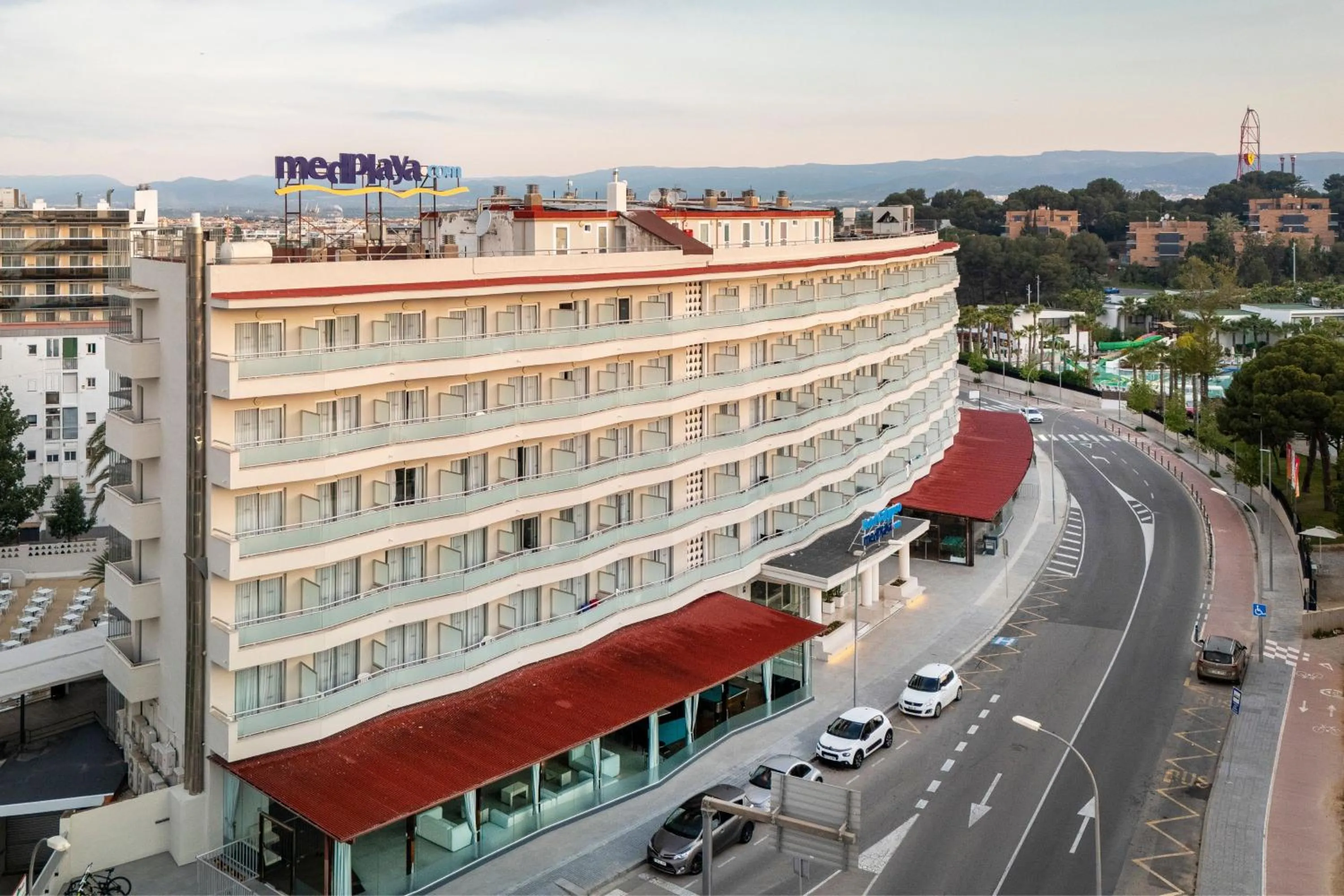 Property building in Medplaya Hotel Calypso