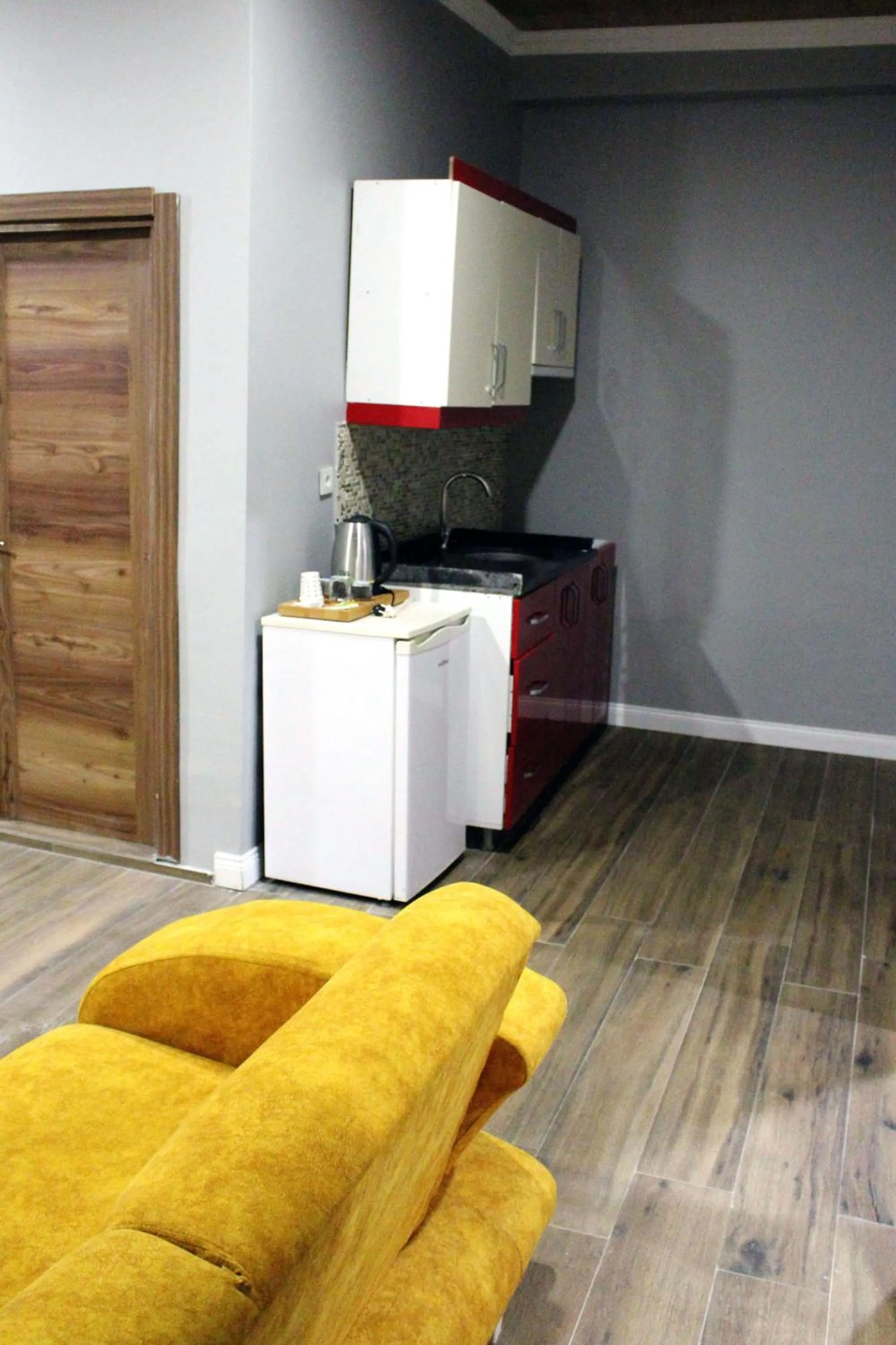 Kitchen or kitchenette in biglife hotel