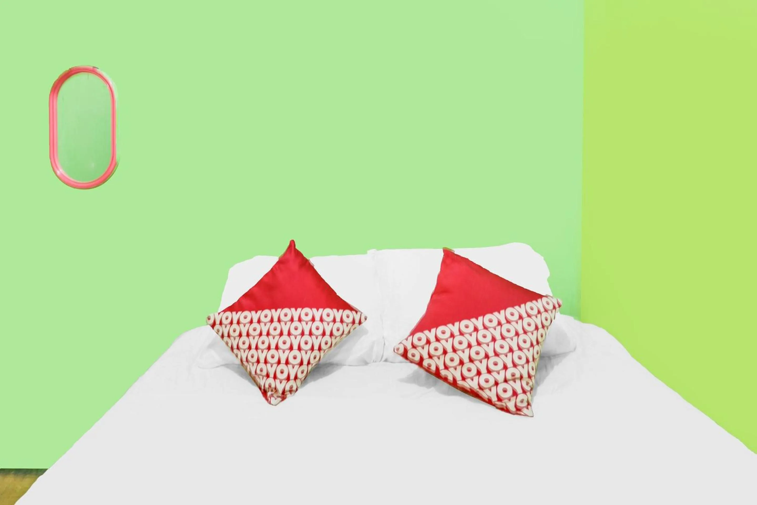 Bedroom, Bed in Hotel O Bilqis Homestay NearThe Hot River, Dog Run