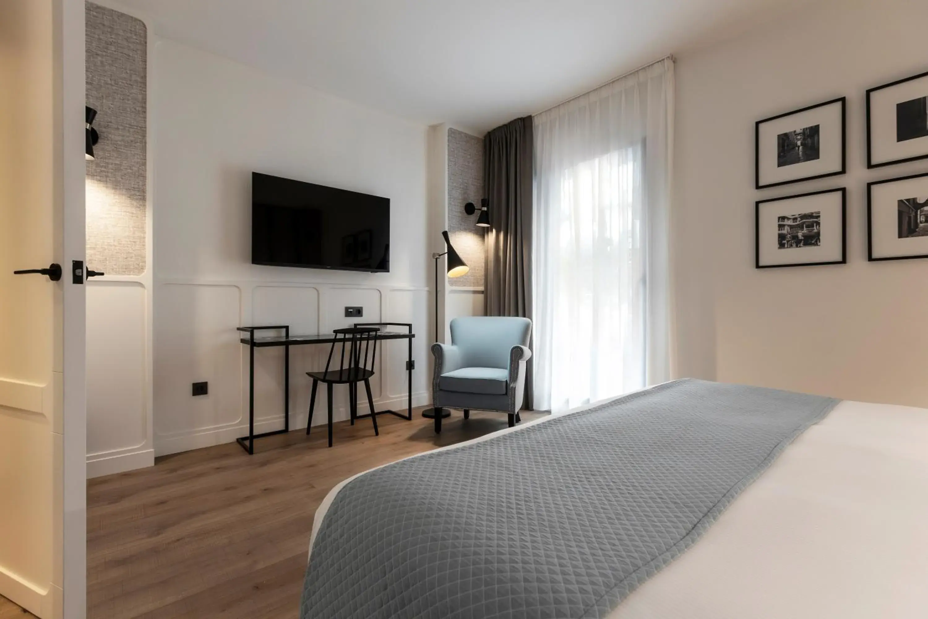Double Room in Hotel Barcelona Catedral Double Room in Hotel Barcelona Catedral