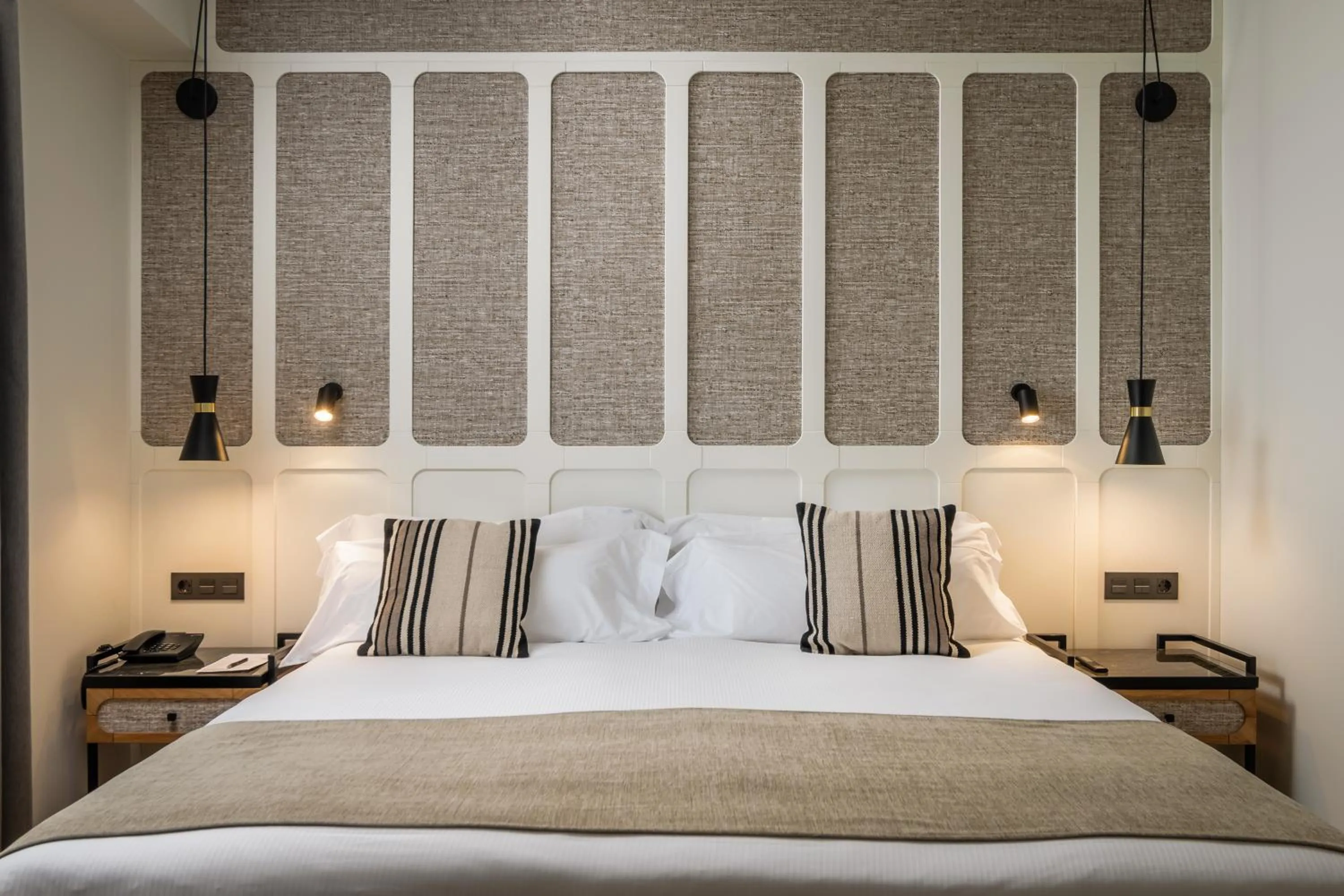 Bed in Hotel Barcelona Catedral 4 Sup