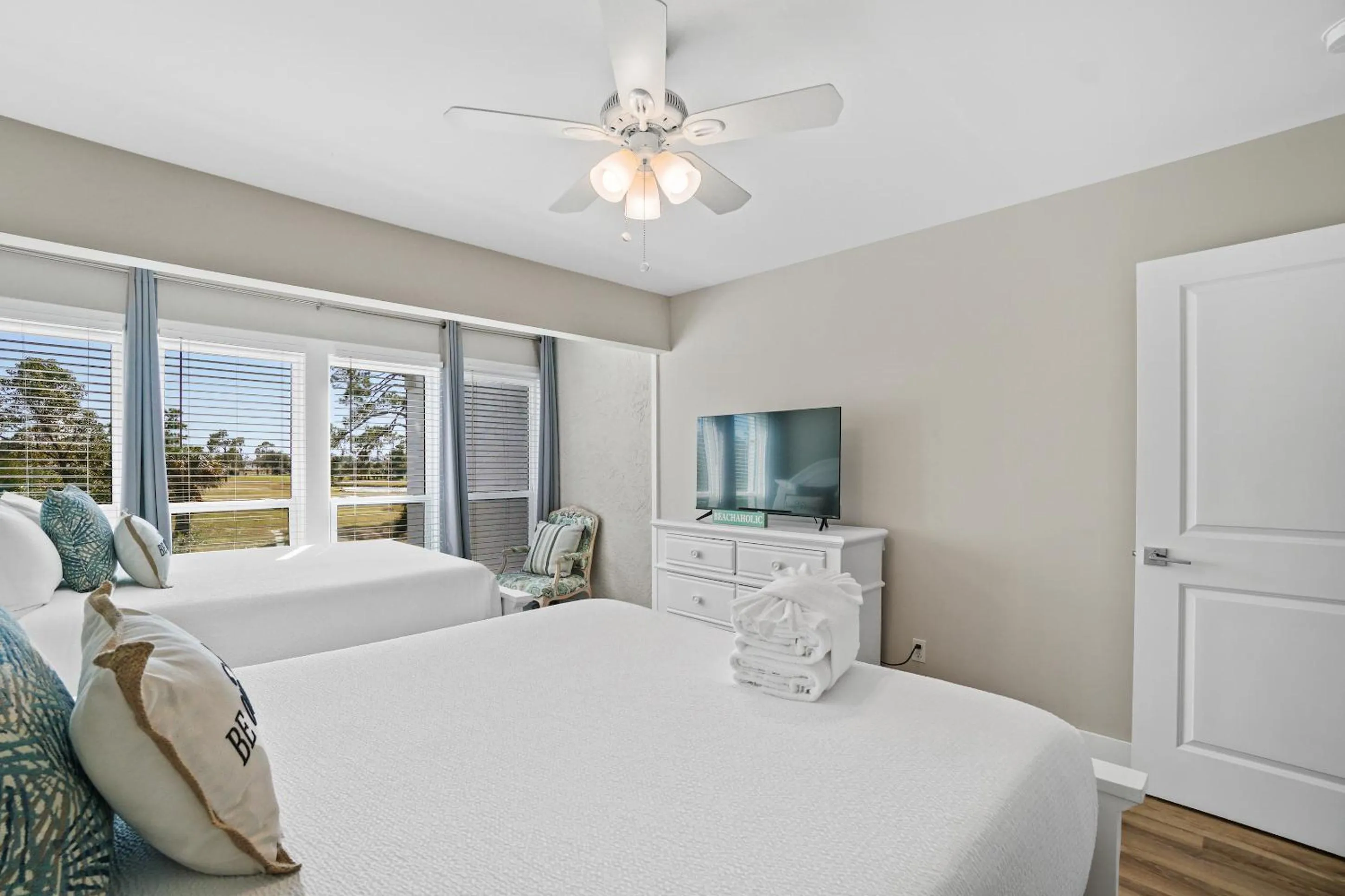 Bed in Bay Point Golf Villas by Panhandle Getaways