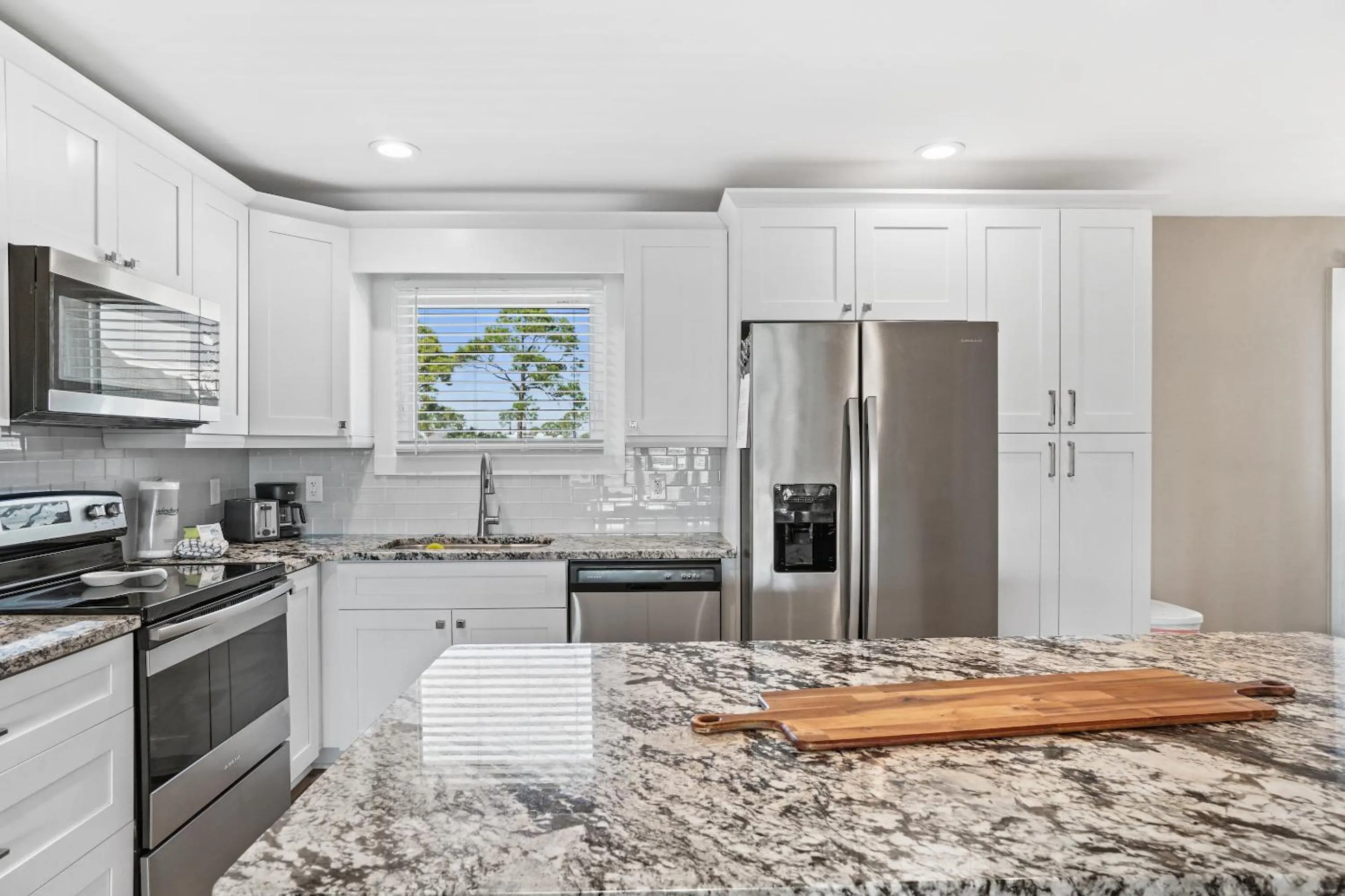 Coffee/tea facilities in Bay Point Golf Villas by Panhandle Getaways