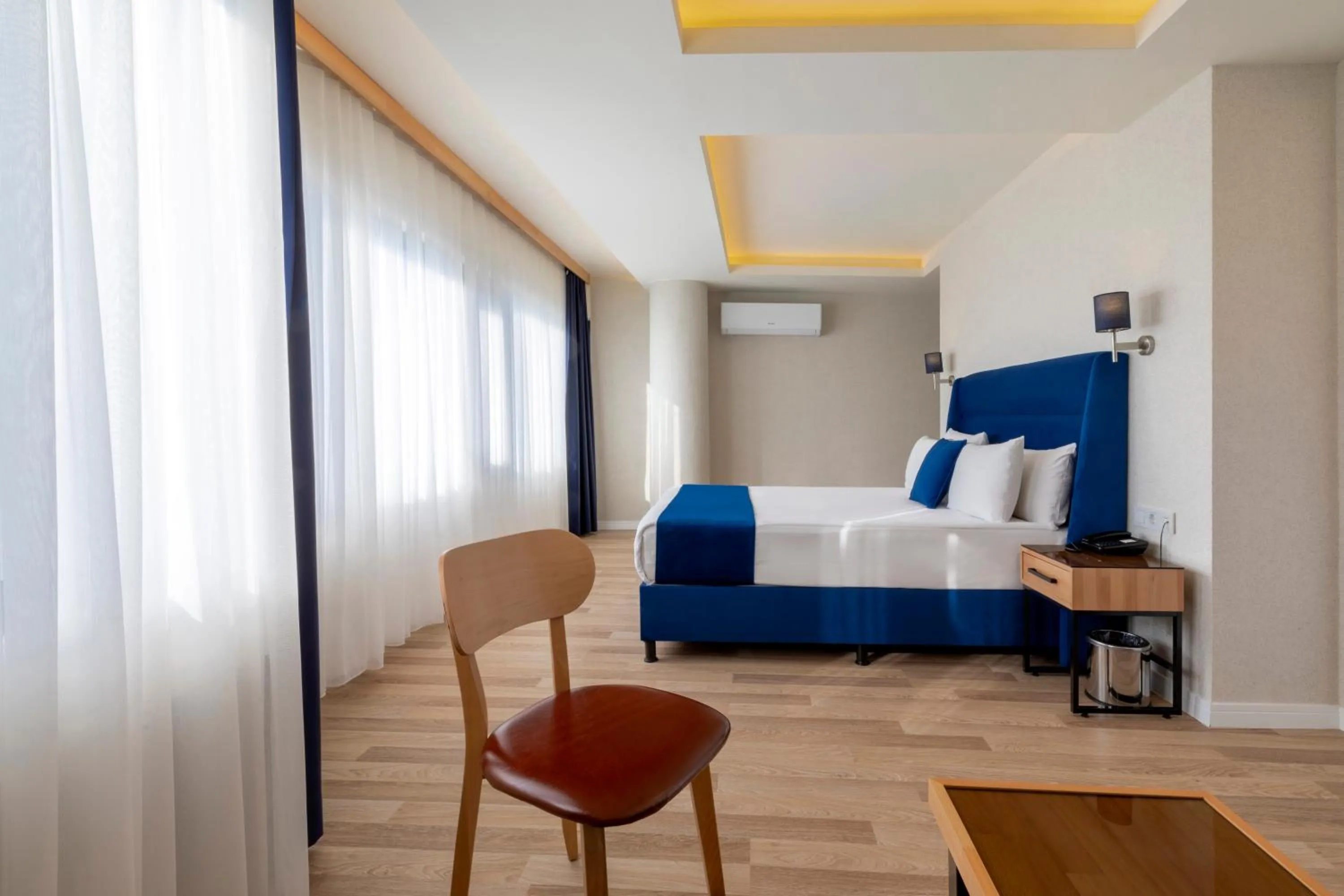 Bedroom, Bed in Union Hotel Karaköy