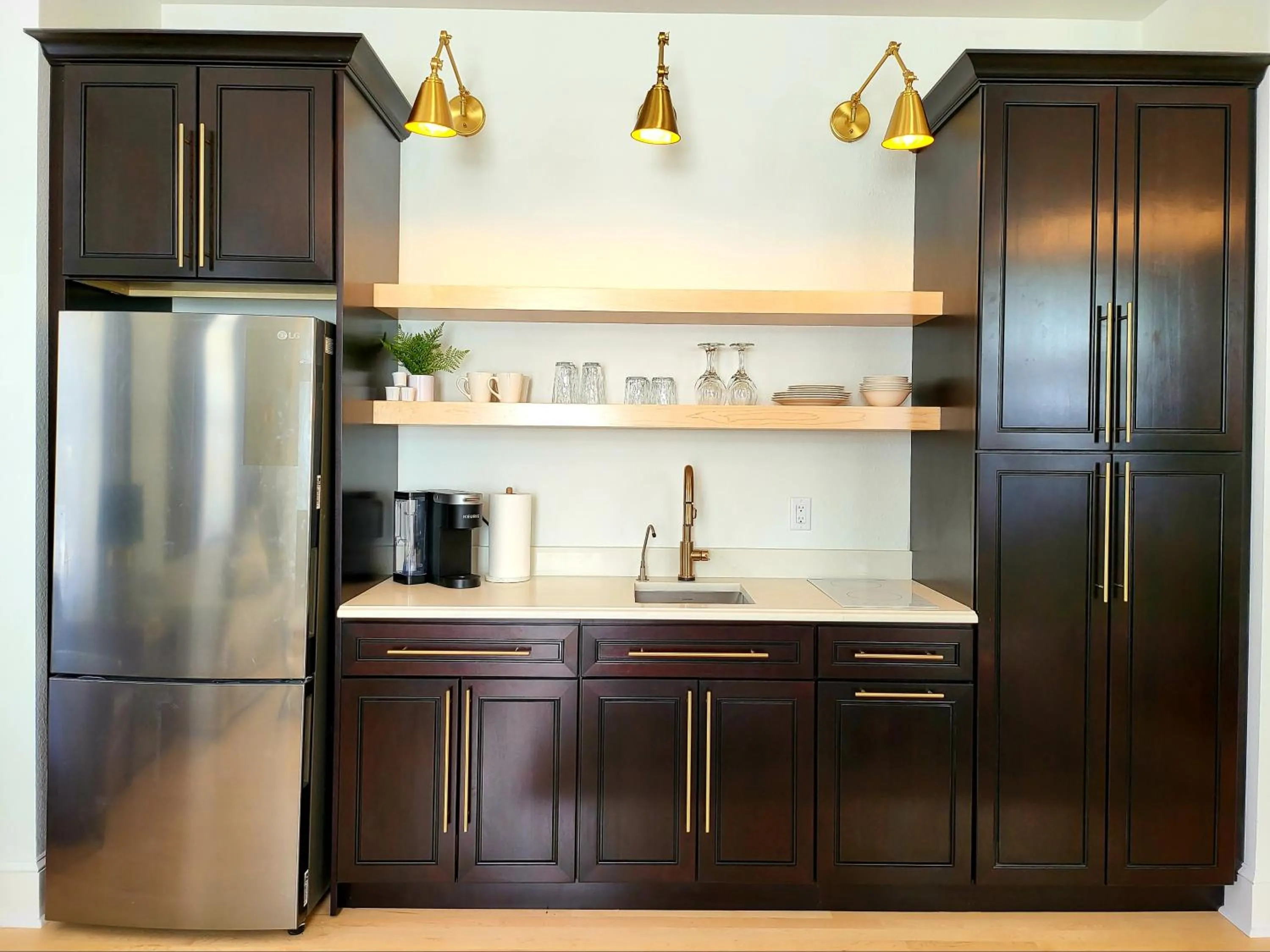 Kitchen or kitchenette in The Bank Hotel Deadwood