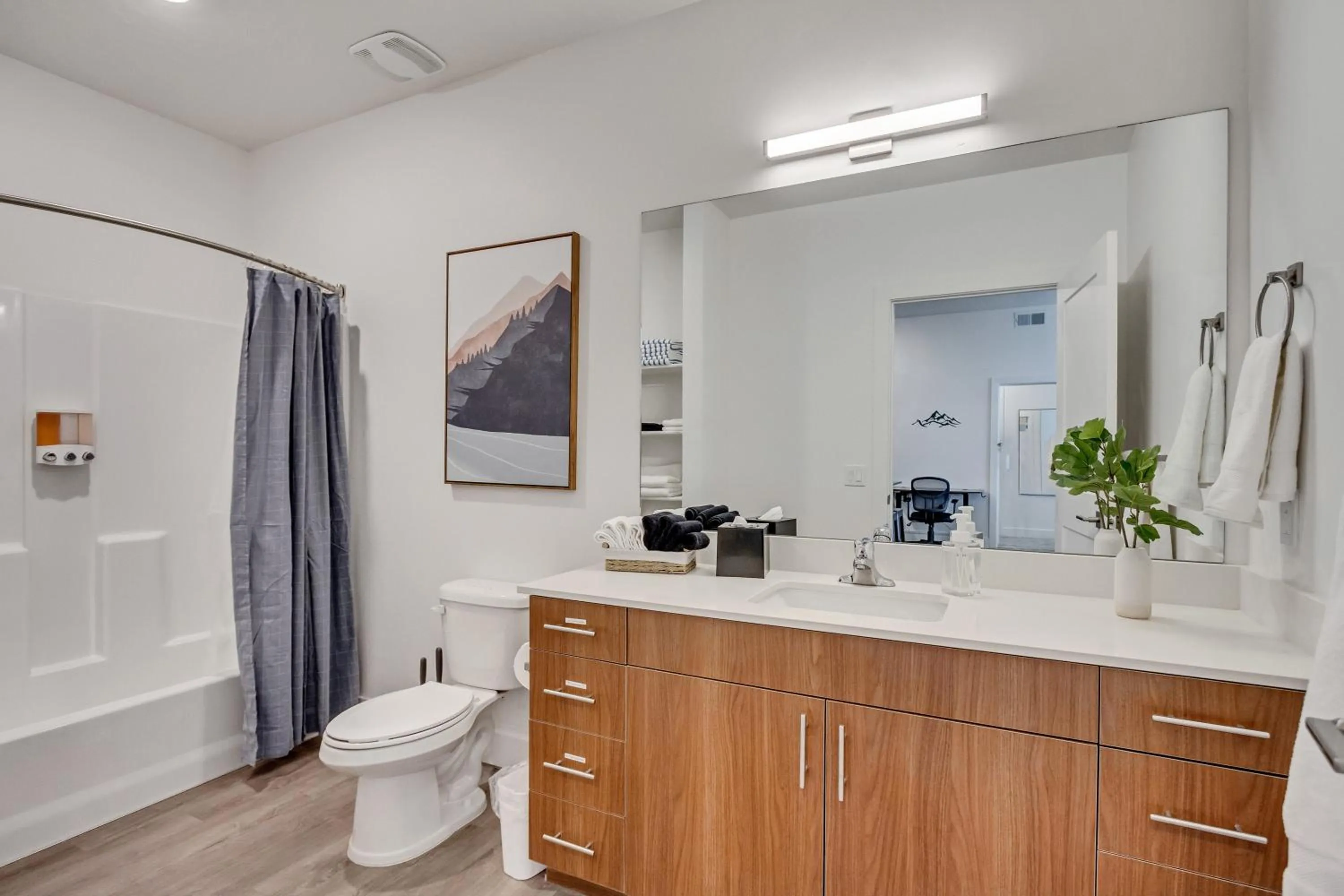 Toilet in The Heights by Cloud Dream Homes