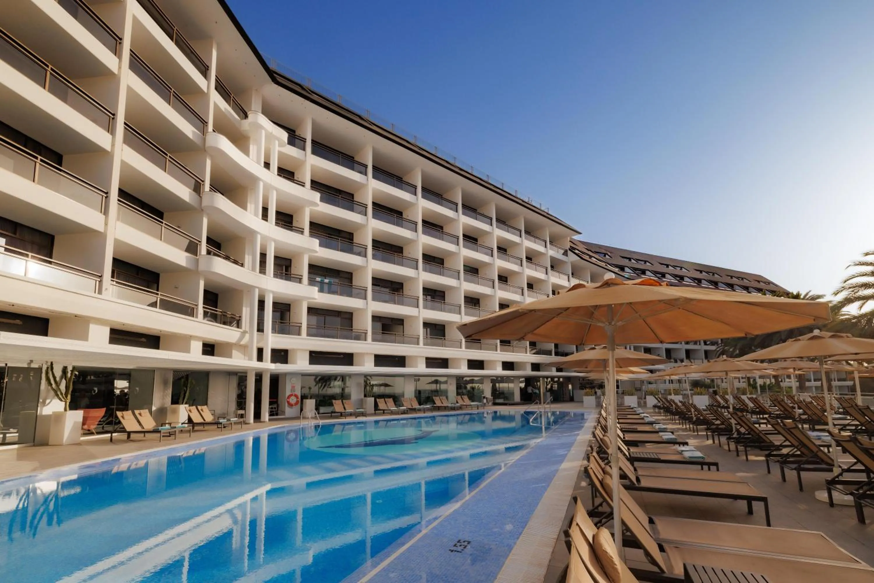 Swimming pool in Don Gregory by Dunas - Adults Only