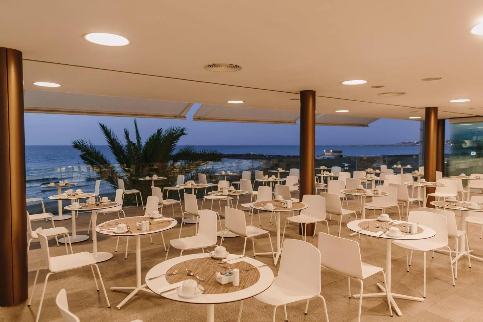 Restaurant/places to eat in Don Gregory by Dunas - Adults Only