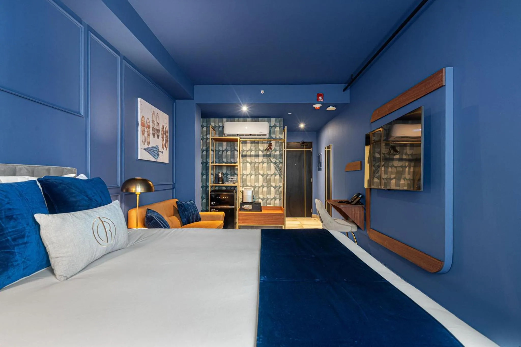 Photo of the whole room, Bed in Don Rafa Boutique Hotel & Residences