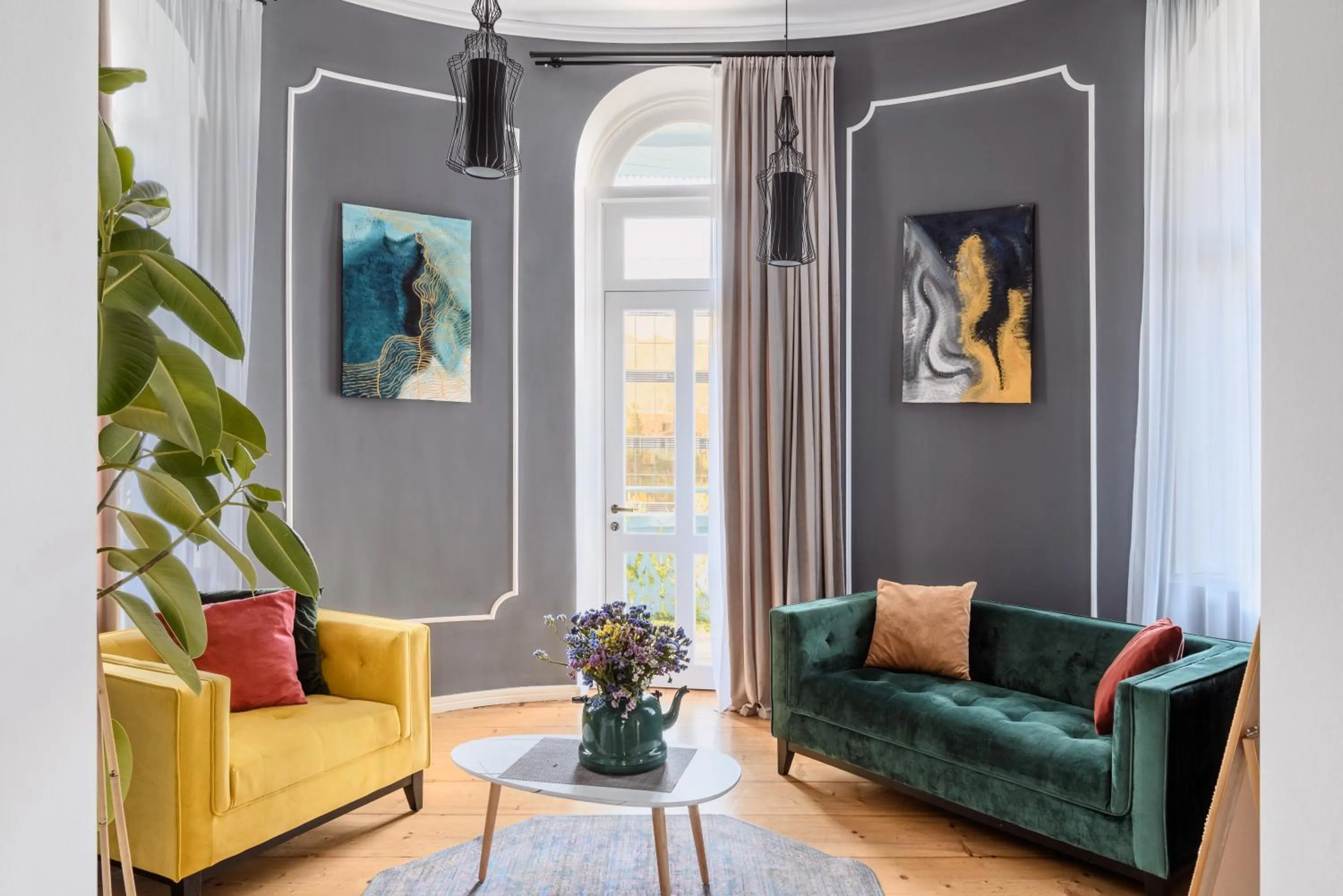 Living room in Blue Balcony Hotel