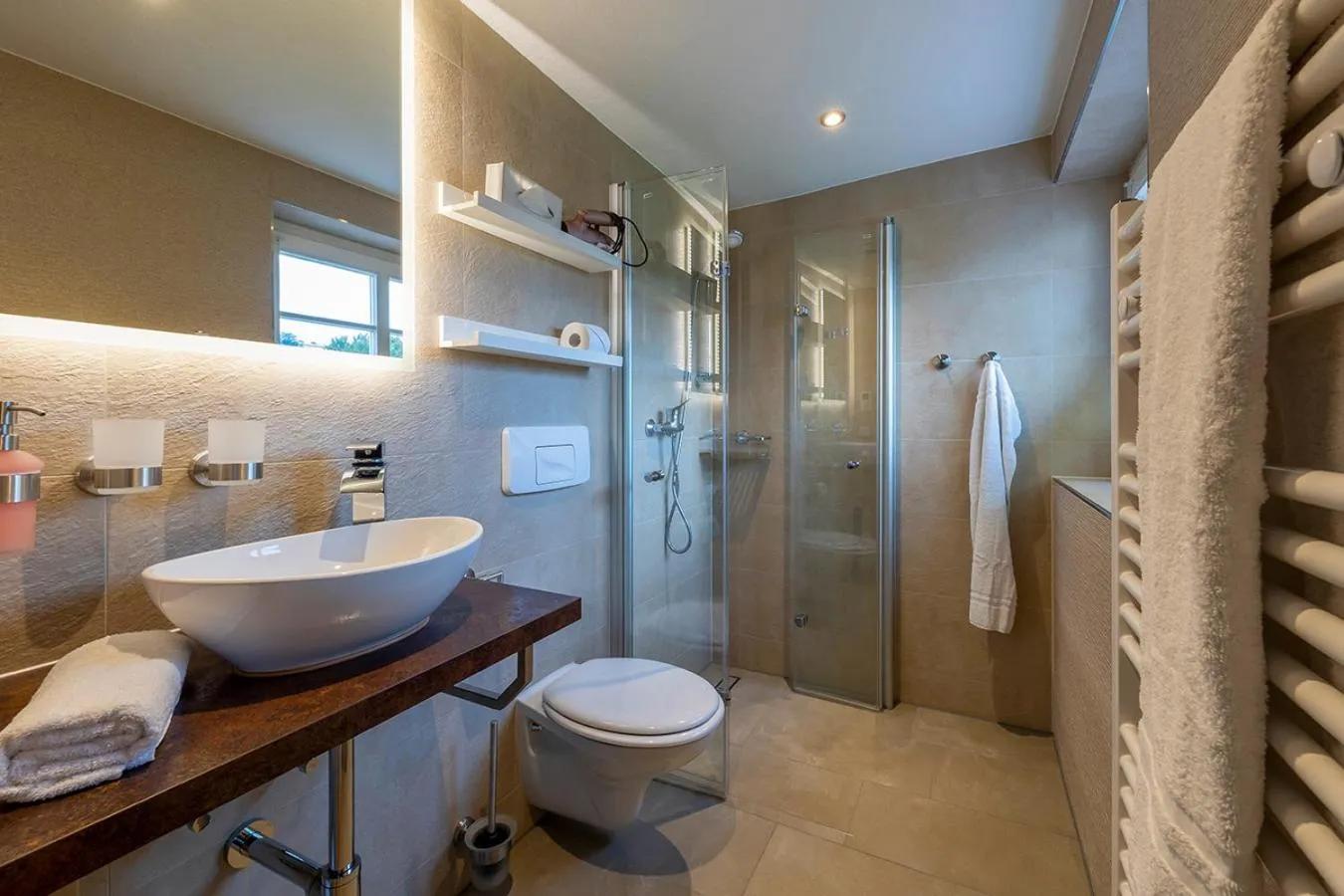 Bathroom in Laasenhof