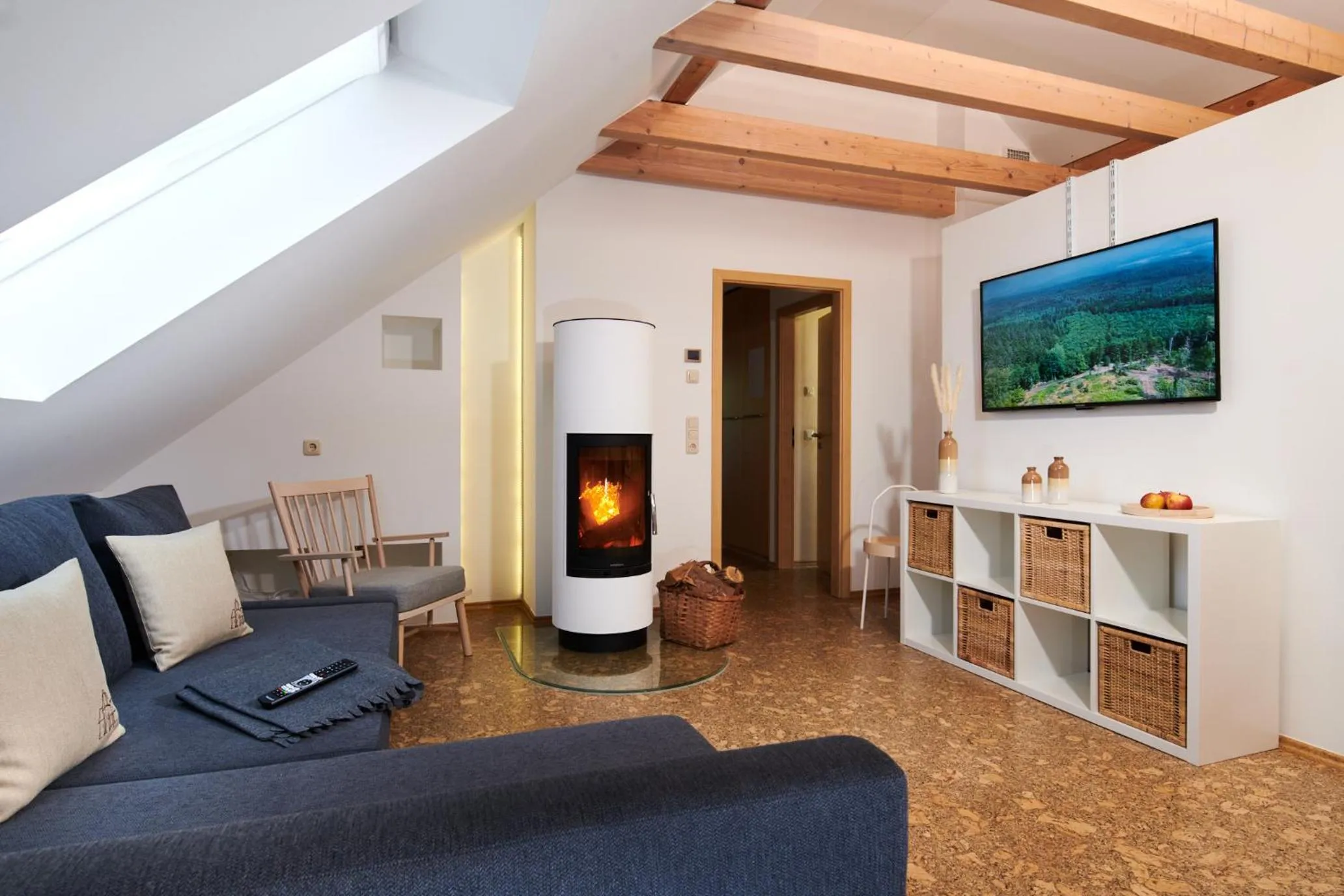 TV and multimedia in Laasenhof