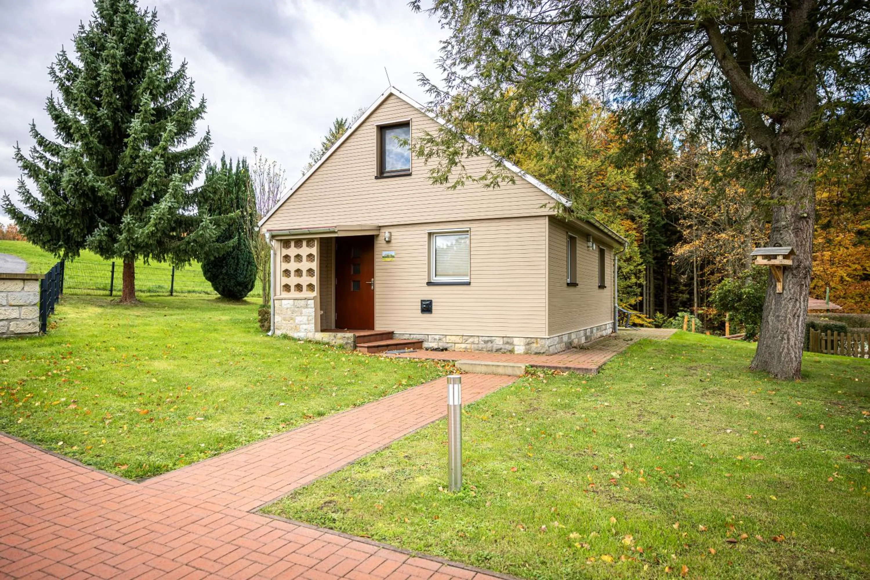 Property building in Laasenhof