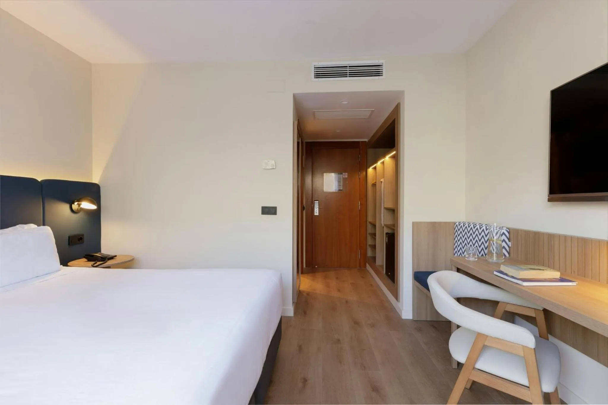 Bedroom, Bed in Sercotel Kalma Sitges