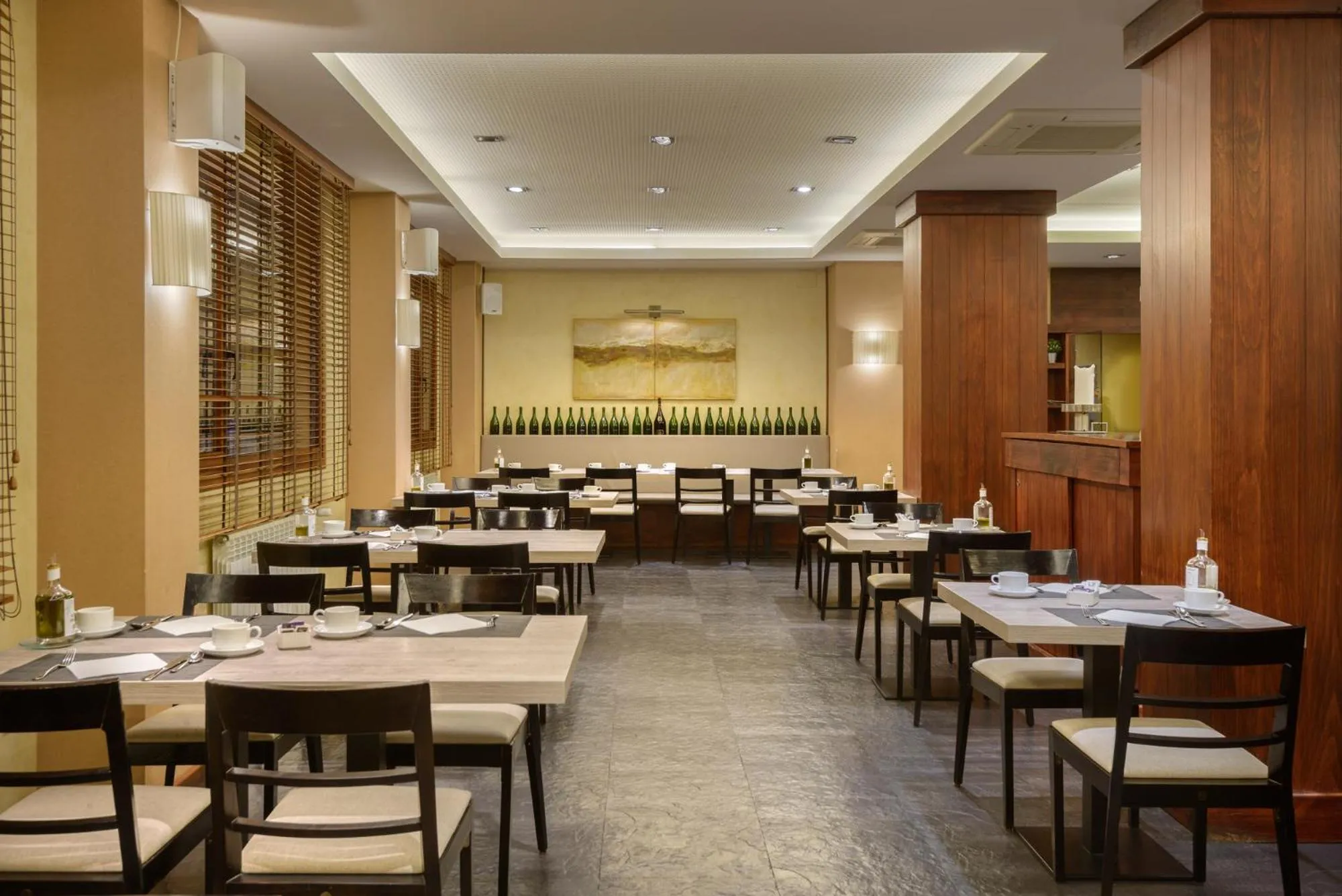 Restaurant/places to eat in Hotel Saliecho