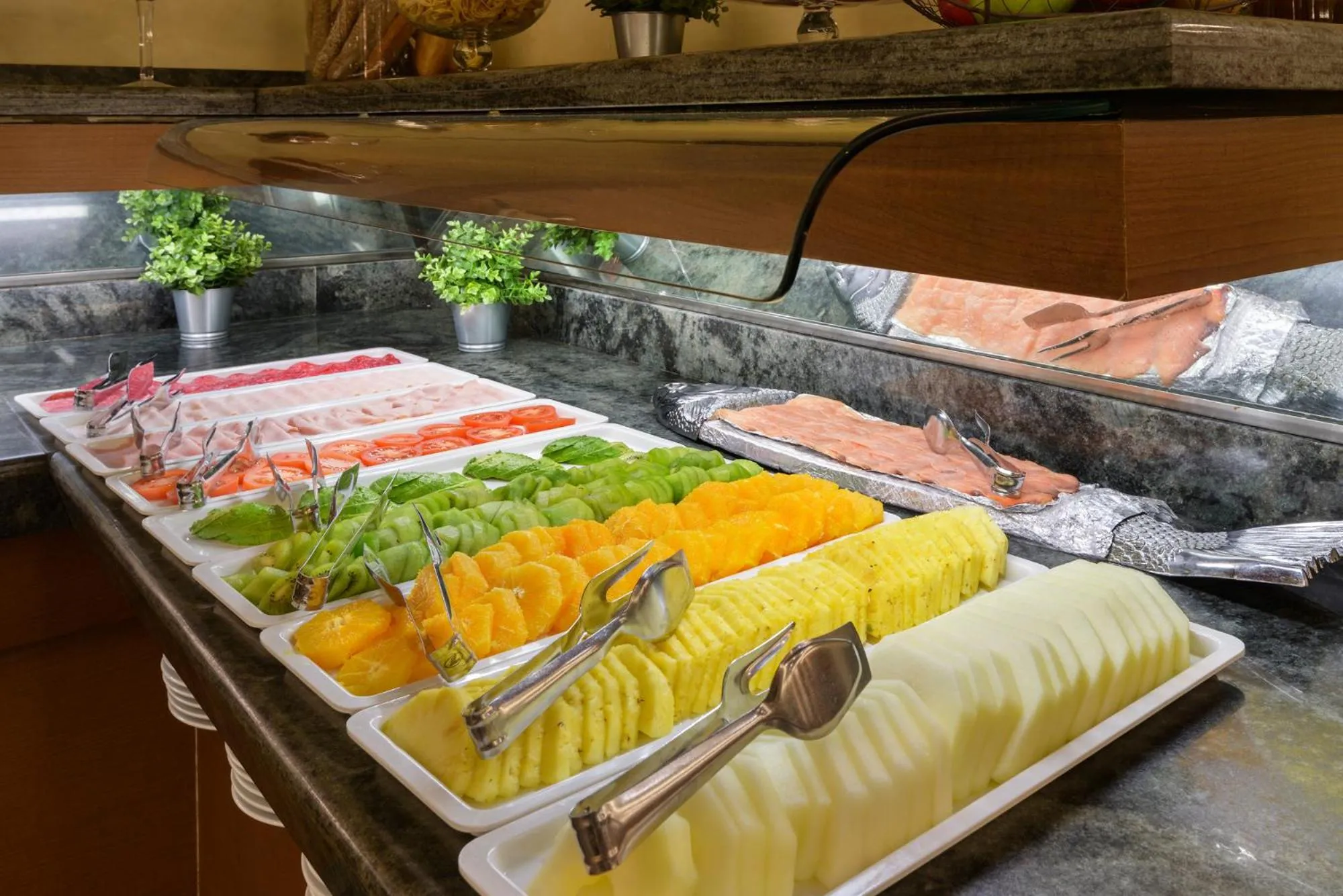 Breakfast in Hotel Saliecho