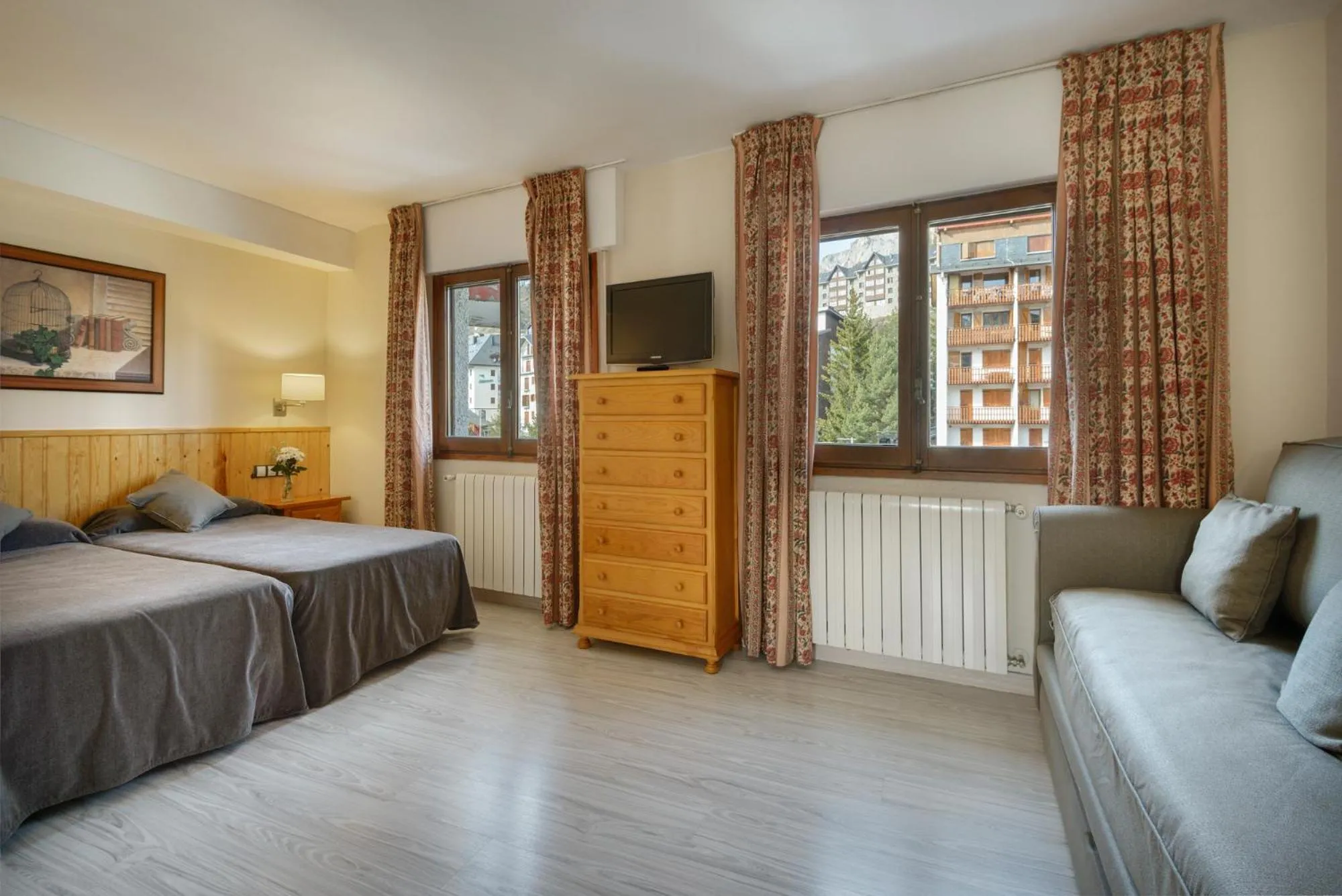 Photo of the whole room, Bed in Hotel Nievesol