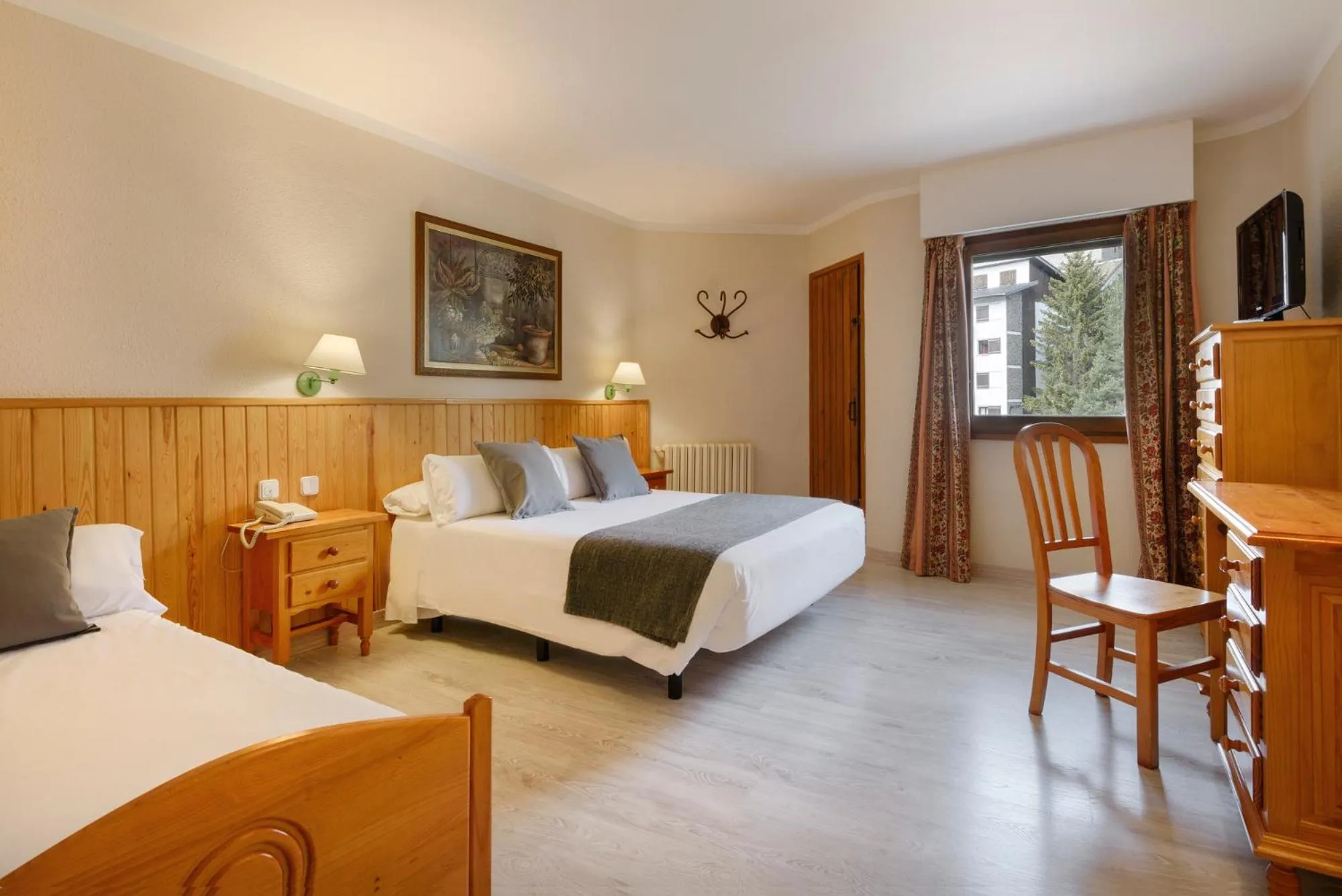 Photo of the whole room, Bed in Hotel Nievesol