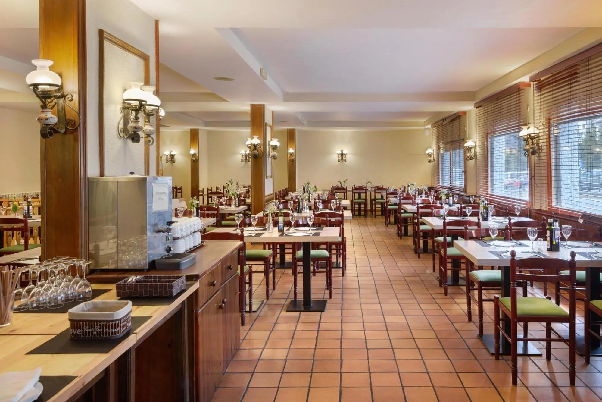 Dining area in Hotel Nievesol