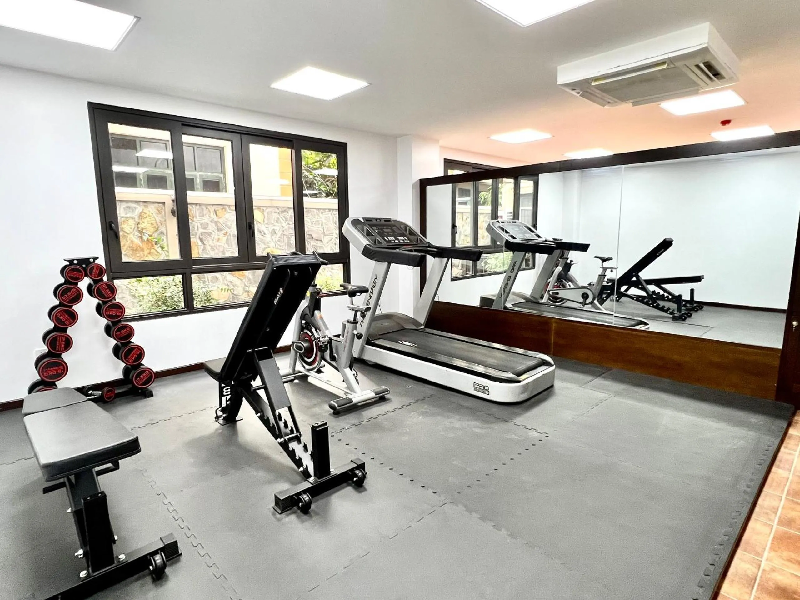 Fitness centre/facilities in FLESTA Doi Can Serviced Apartment