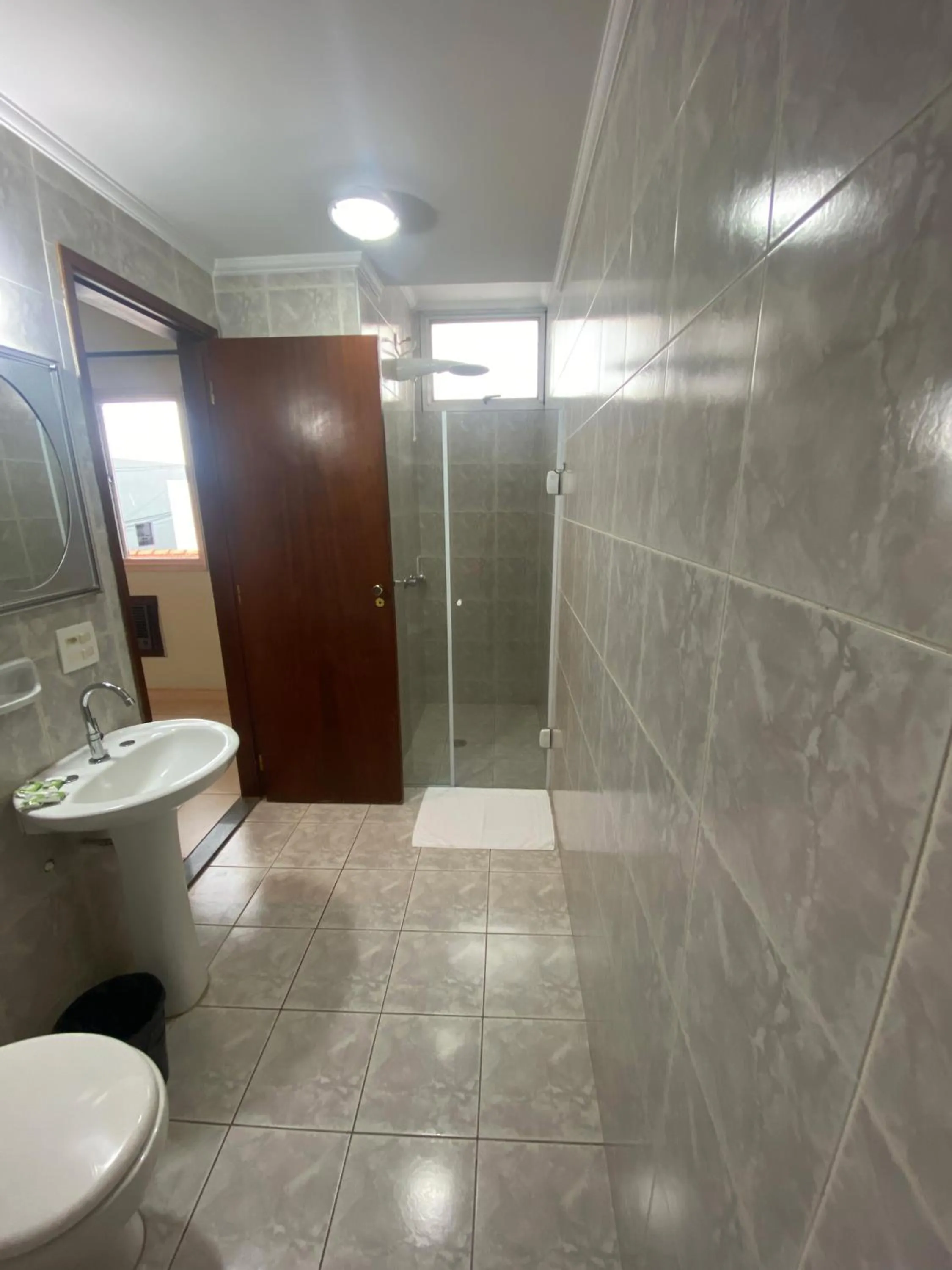 Shower in HOTEL ROYAL PARK