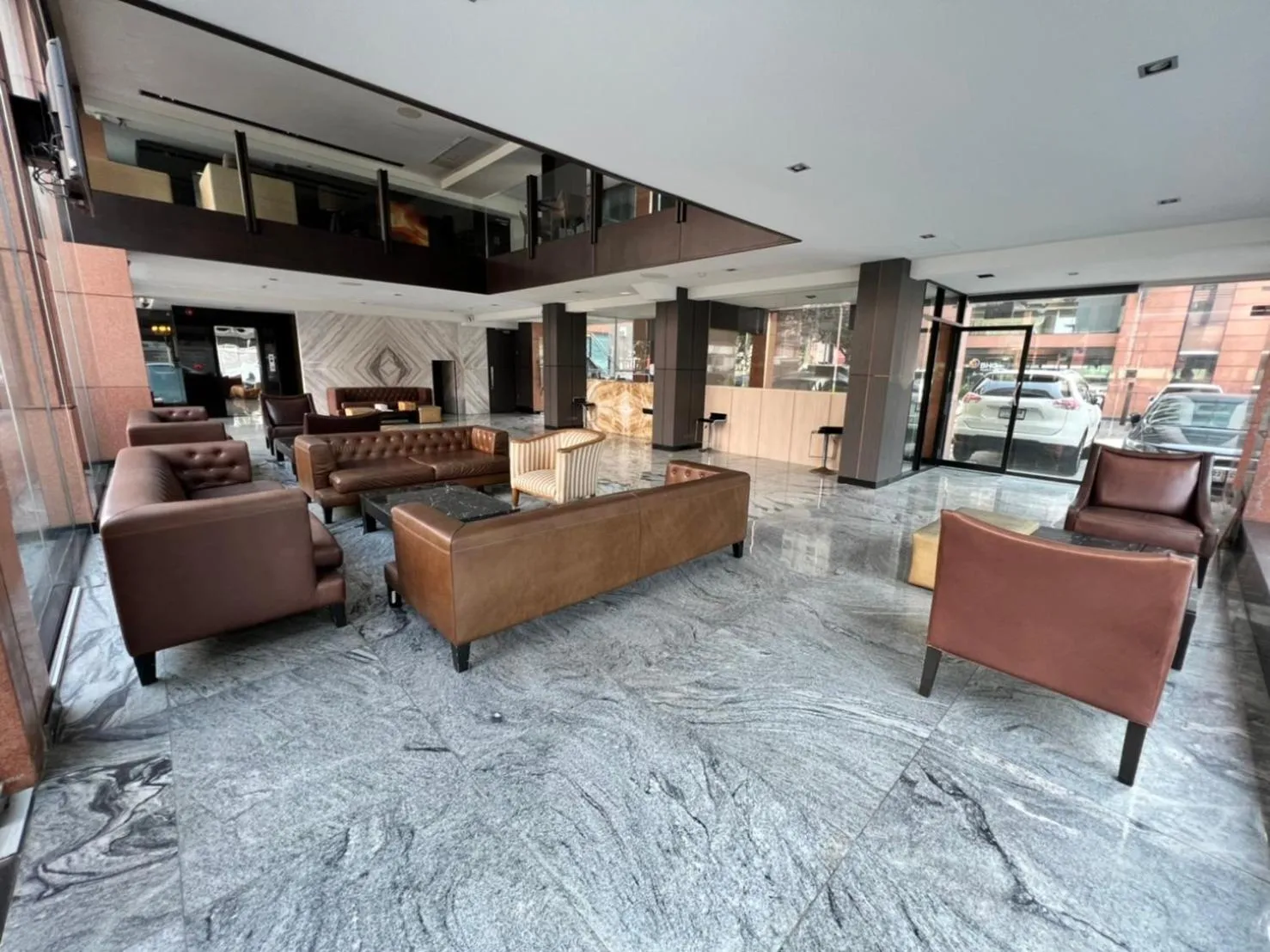 Communal lounge/ TV room in Sukhothai Hotel and Residence Ratchada