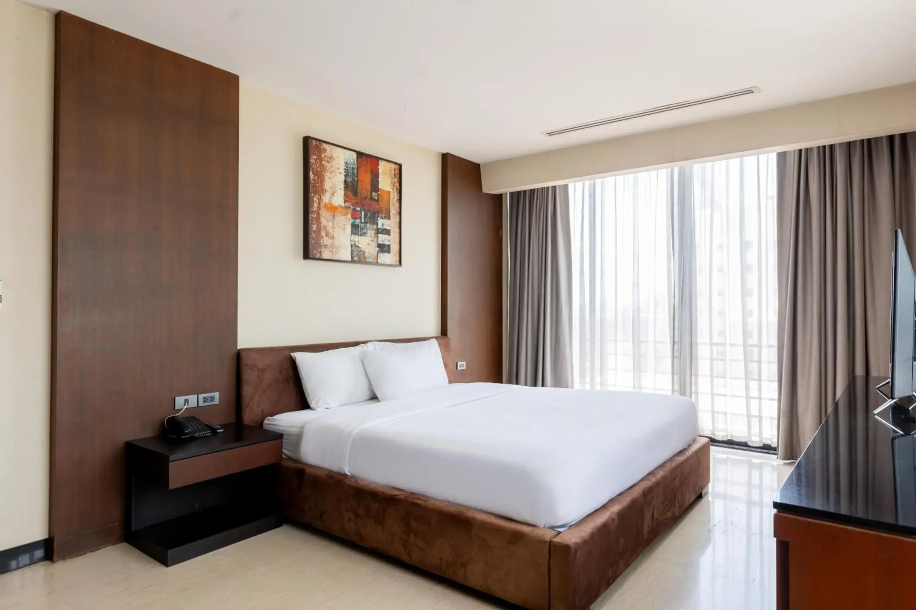 Deluxe Double Room in Sukhothai Hotel and Residence Ratchada Deluxe Double Room in Sukhothai Hotel and Residence Ratchada