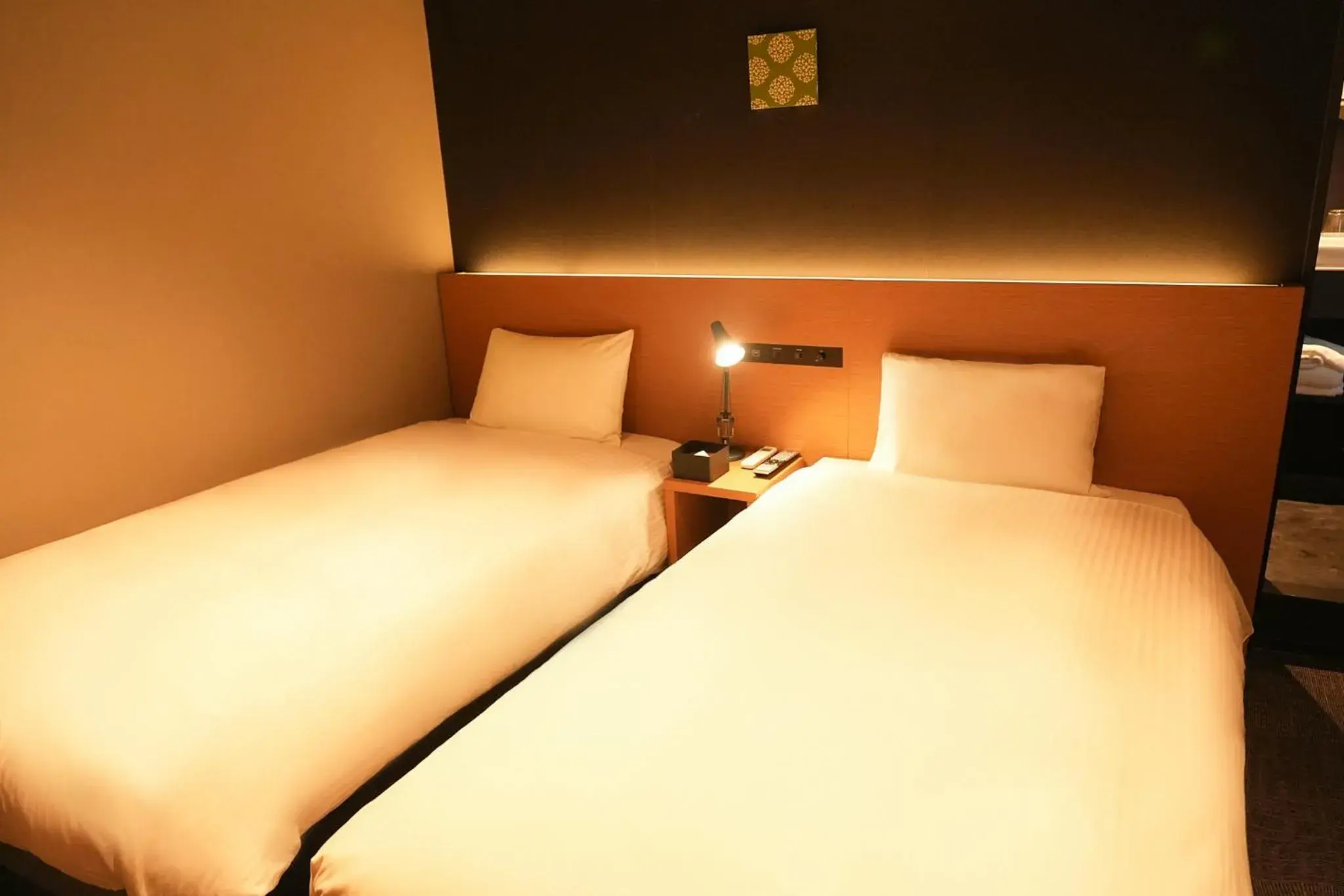 Twin Room with Private Bathroom - single occupancy in N Plus Hotel Akihabara Twin Room with Private Bathroom - single occupancy in N Plus Hotel Akihabara