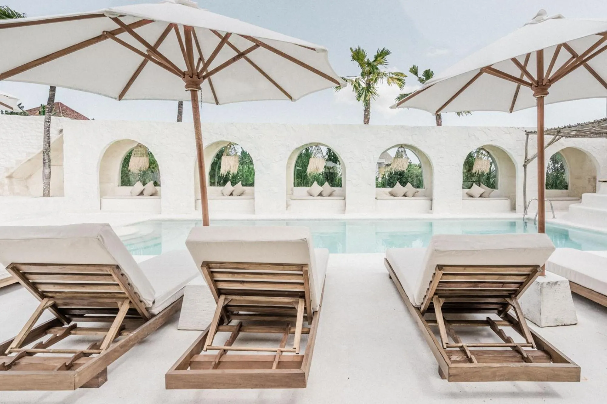 Swimming pool in Hotel Sages