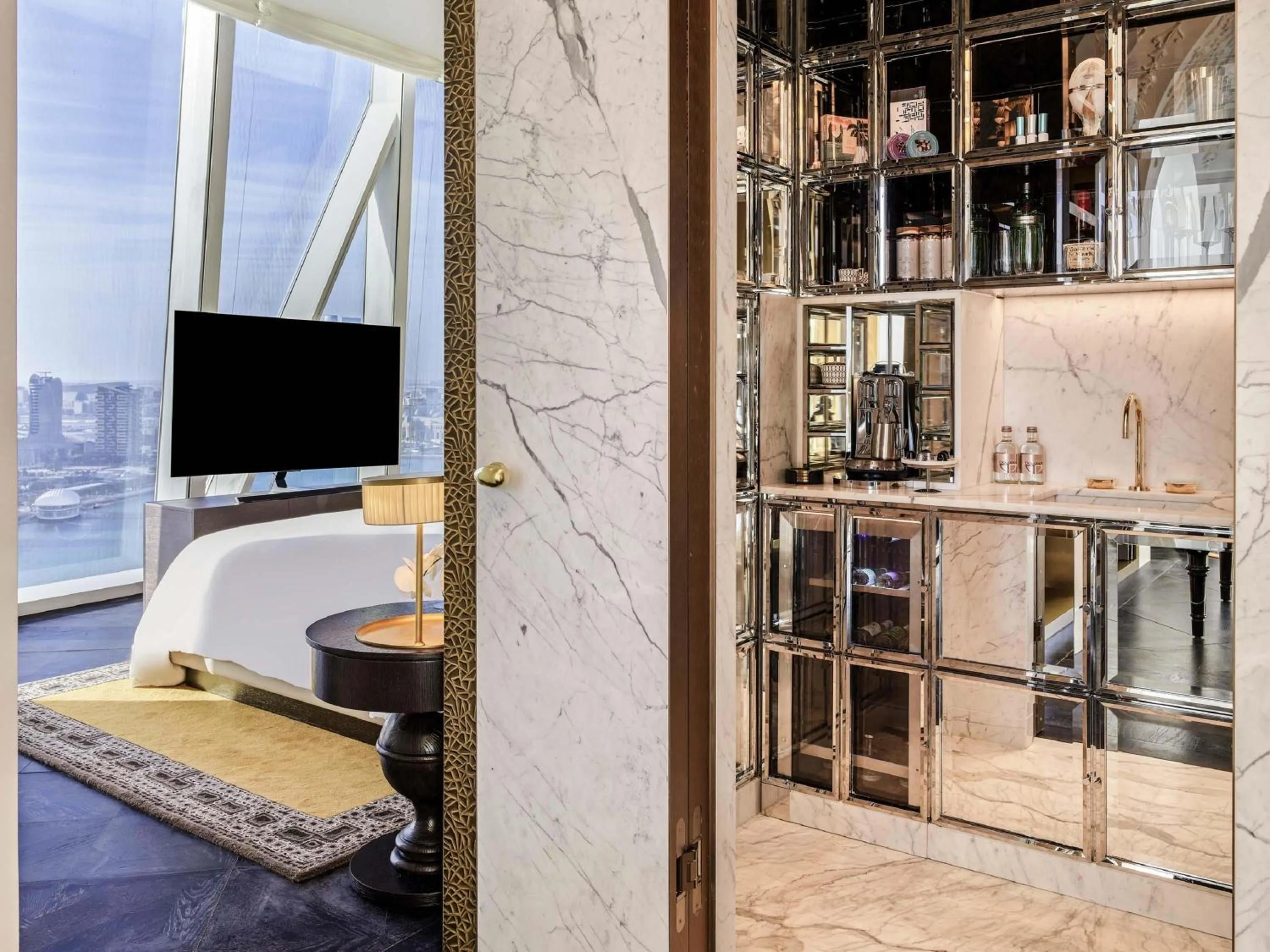 Photo of the whole room in Raffles Doha