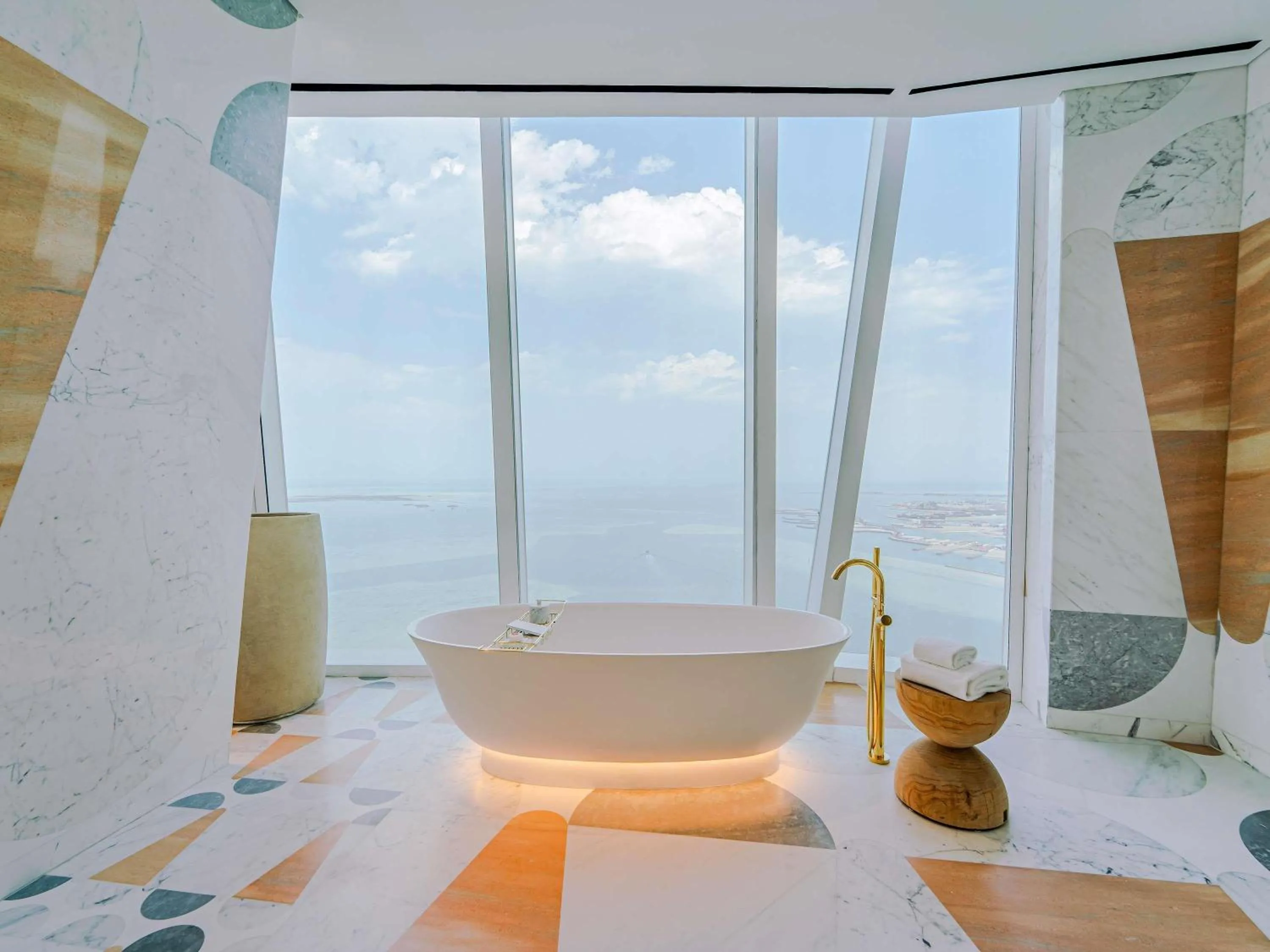 Bedroom, Bed in Raffles Doha