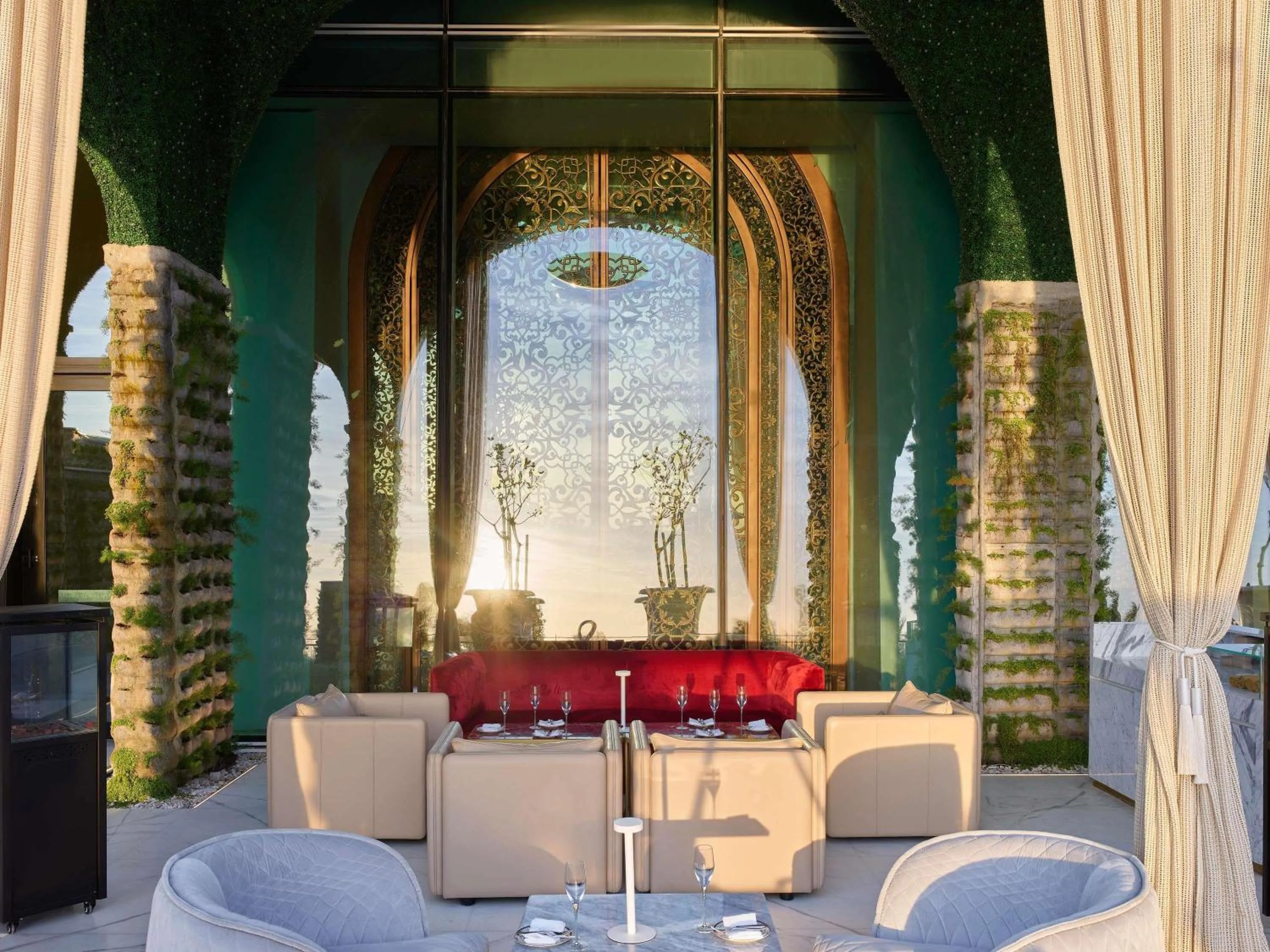 Restaurant/places to eat in Raffles Doha