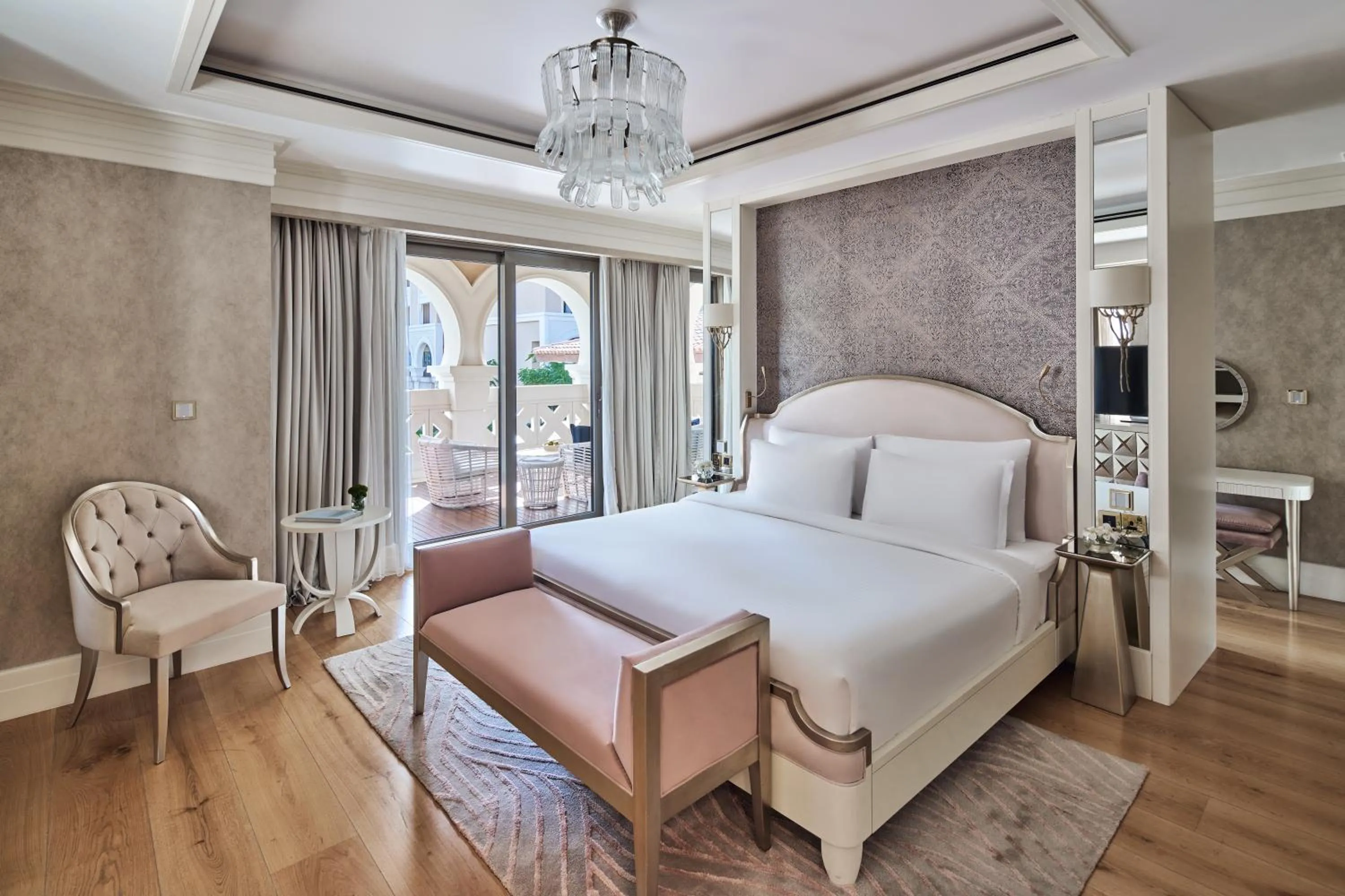 Bed in Club Privé By Rixos Saadiyat