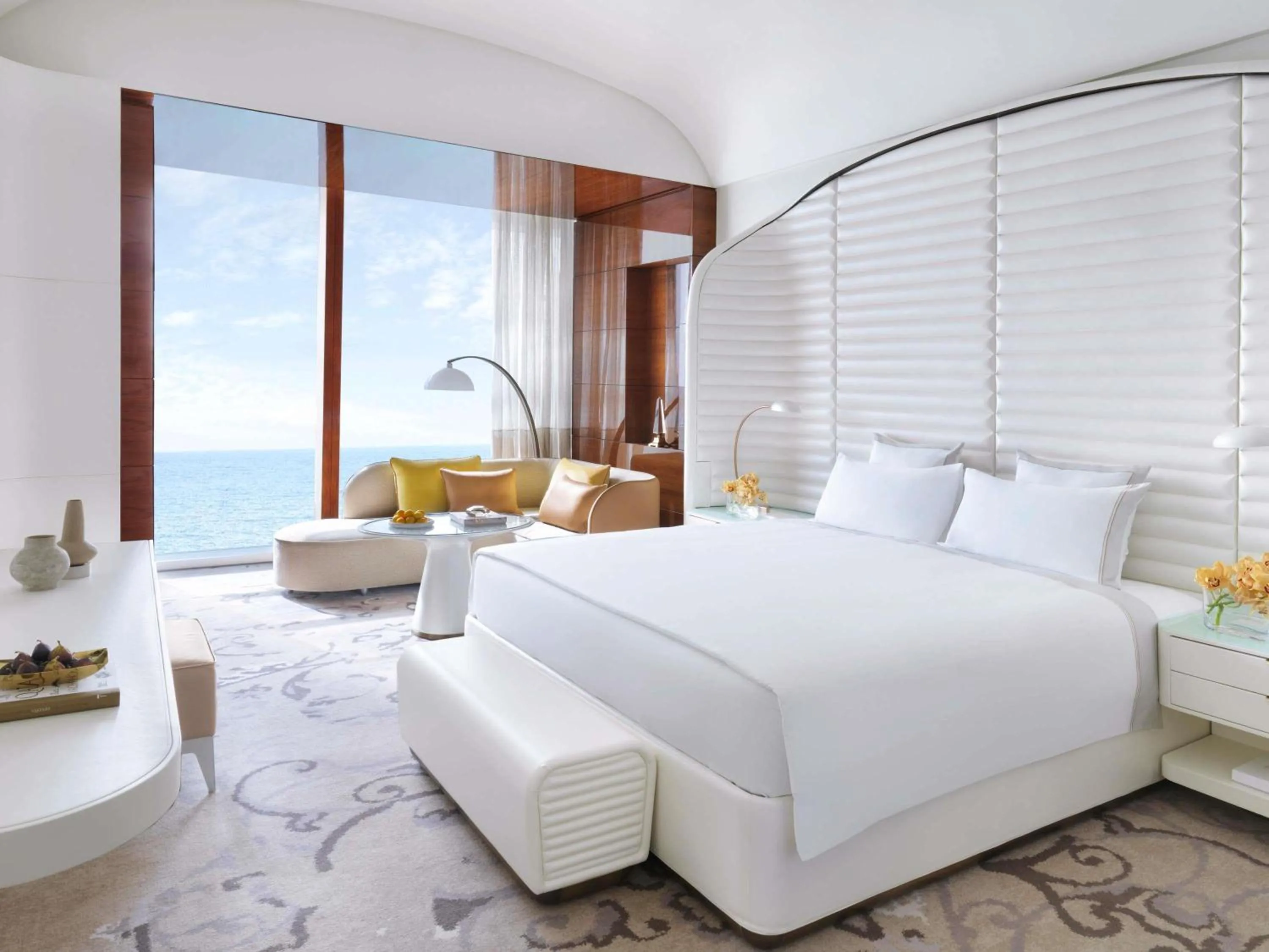 Bedroom, Bed in Fairmont Doha