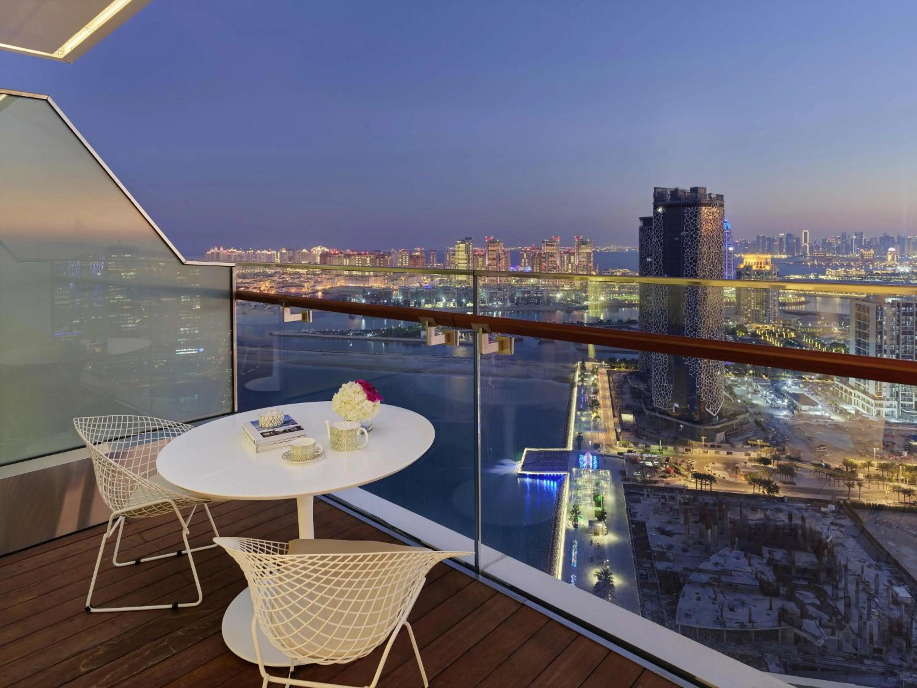 Bedroom in Fairmont Doha