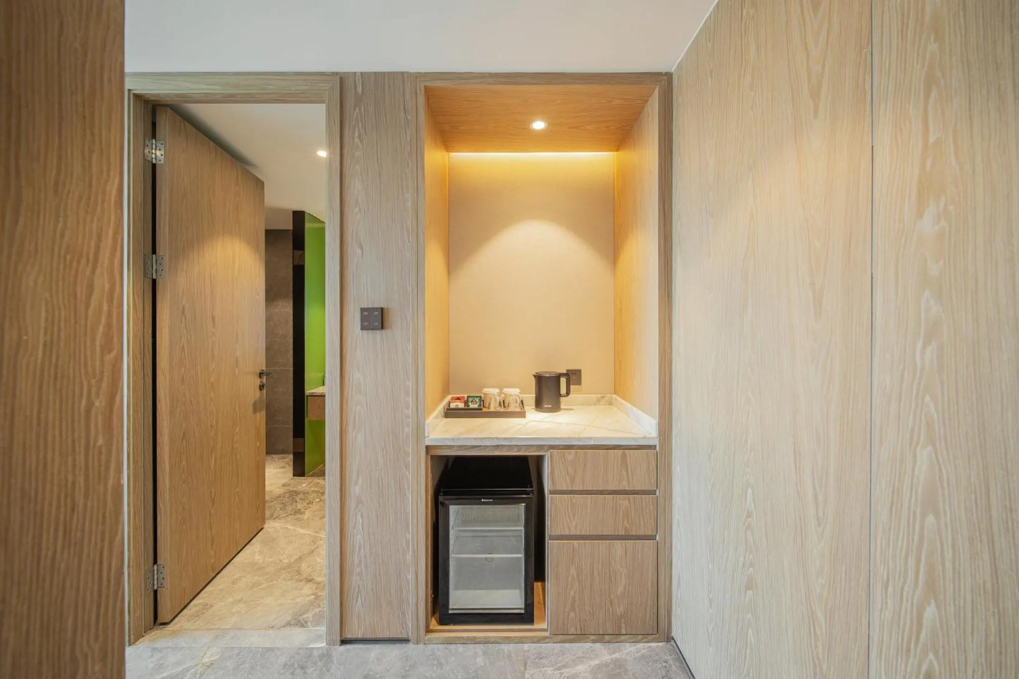 Photo of the whole room in Holiday Inn Zhuhai City Center by IHG