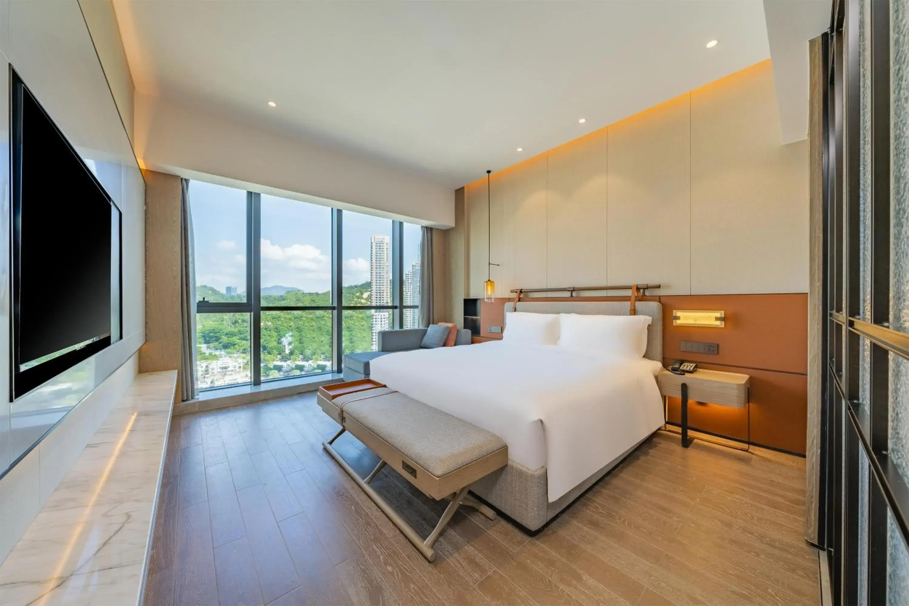 Premium Room in Holiday Inn Zhuhai City Center by IHG Premium Room in Holiday Inn Zhuhai City Center by IHG