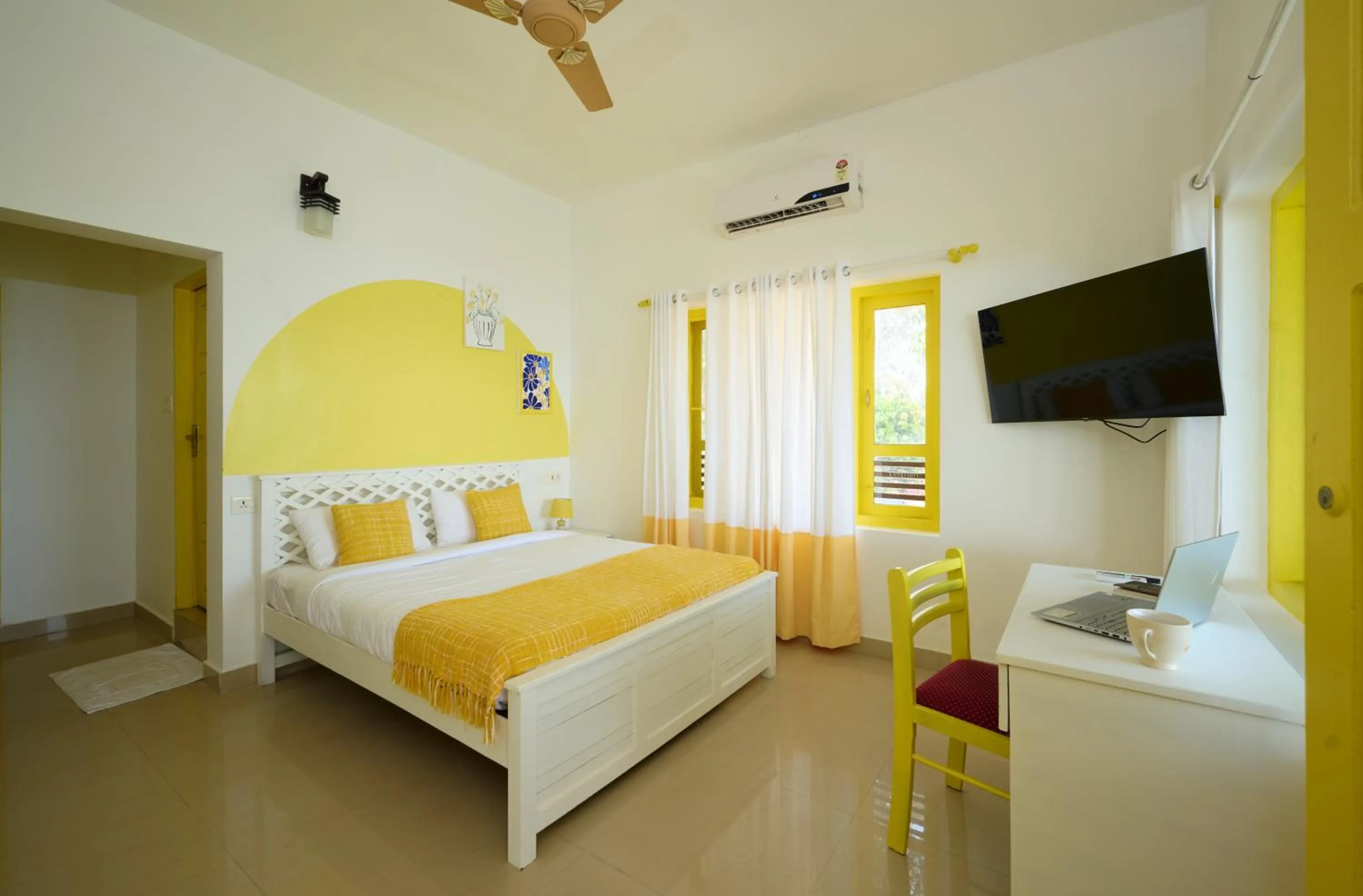 Photo of the whole room, Bed in Seclude by the Lake, Alleppey